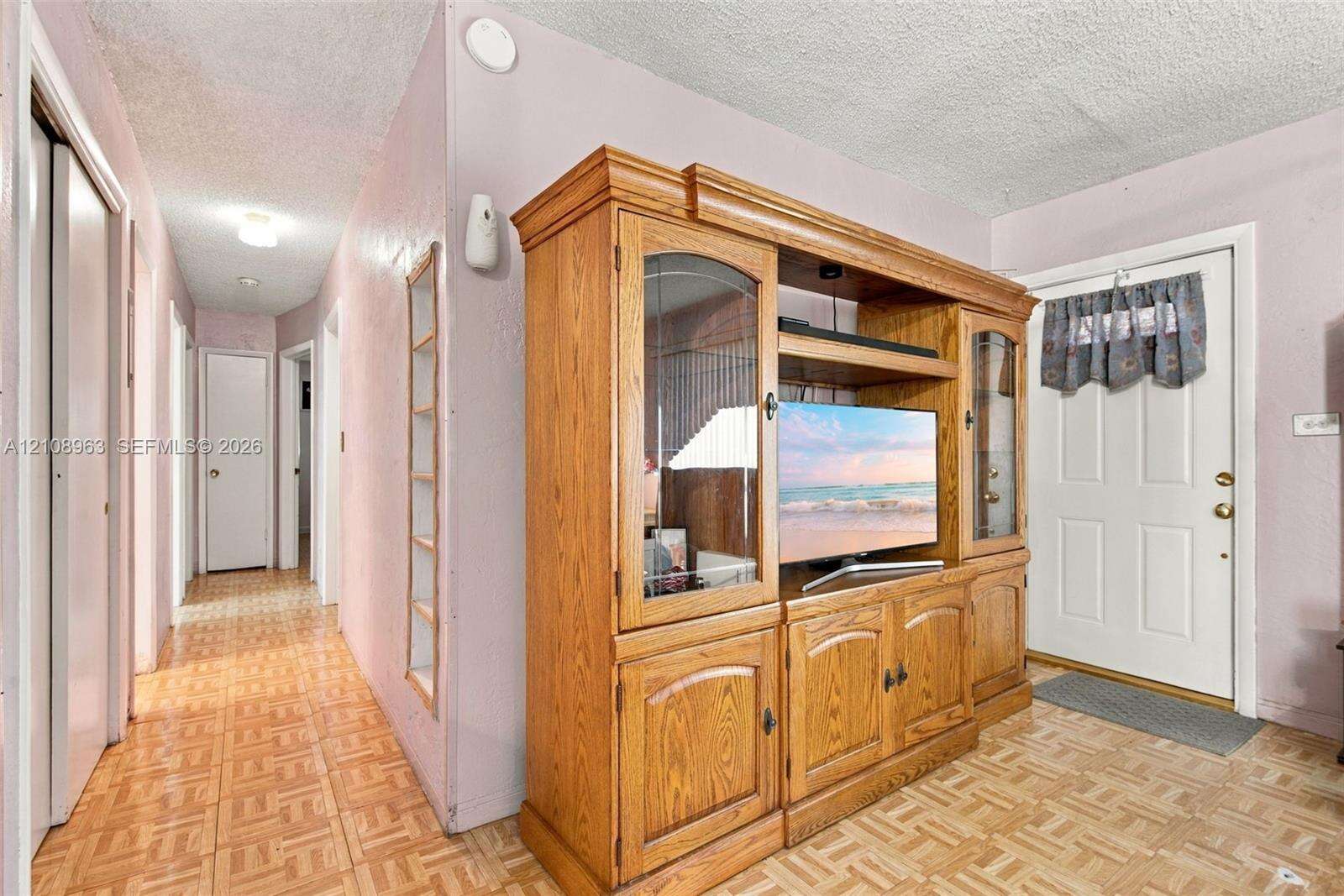 801 76th Ave, Hollywood, FL 33024 - For Sale photo 4