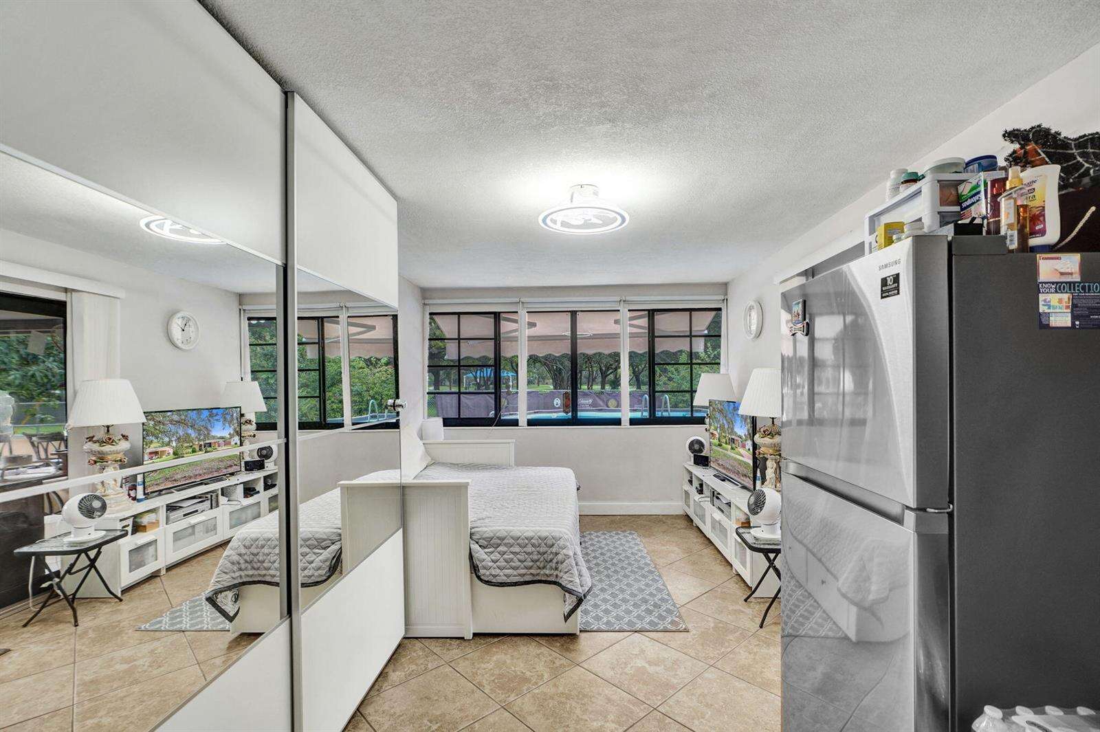 2610 74th, Hollywood, FL 33024 - For Sale photo 14