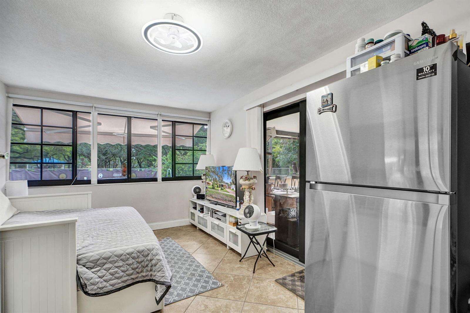 2610 74th, Hollywood, FL 33024 - For Sale photo 15