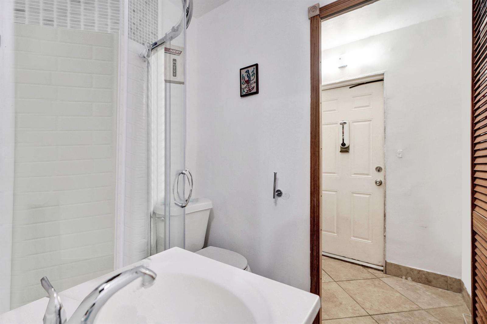 2610 74th, Hollywood, FL 33024 - For Sale photo 19