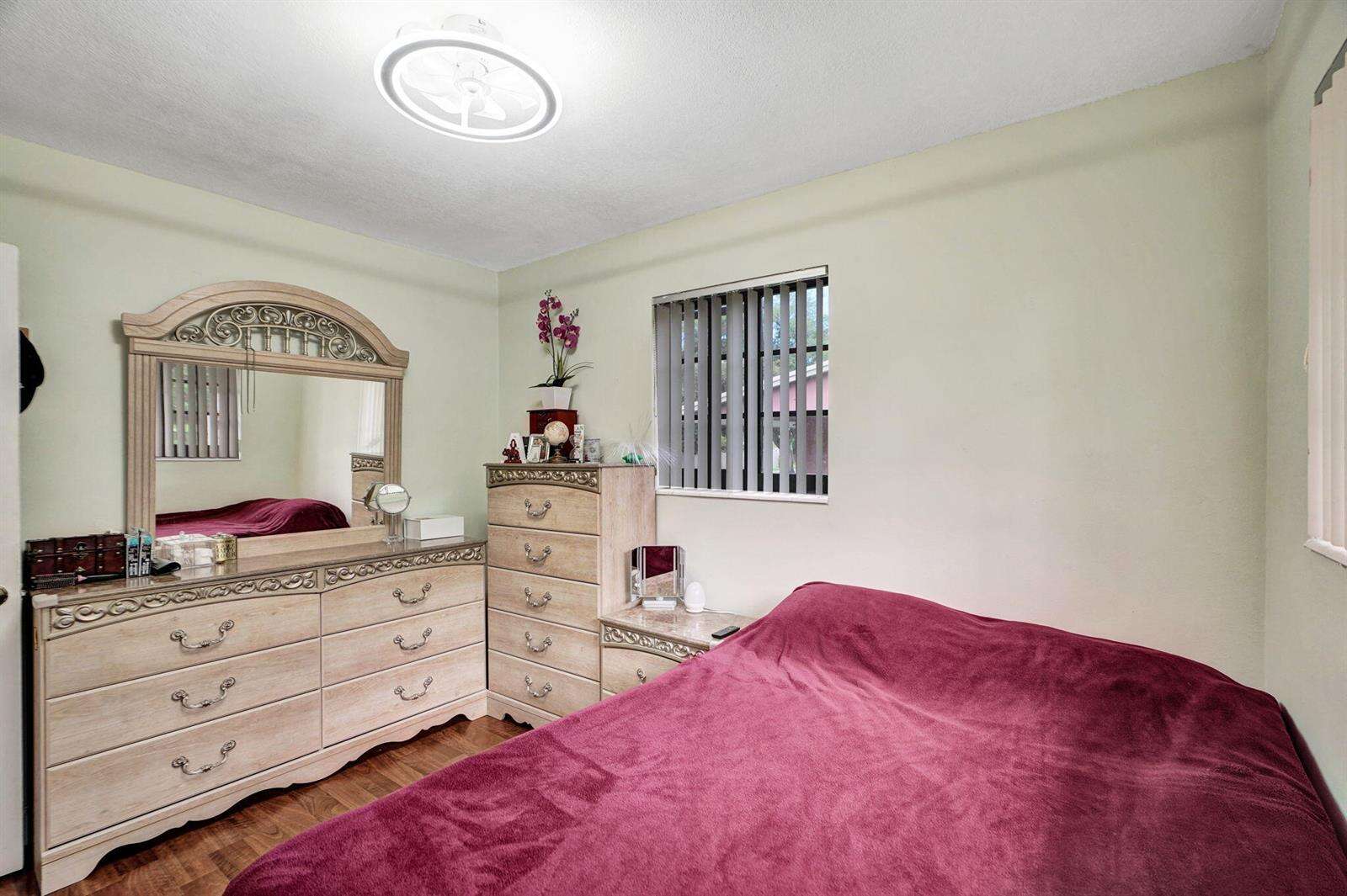 2610 74th, Hollywood, FL 33024 - For Sale photo 29