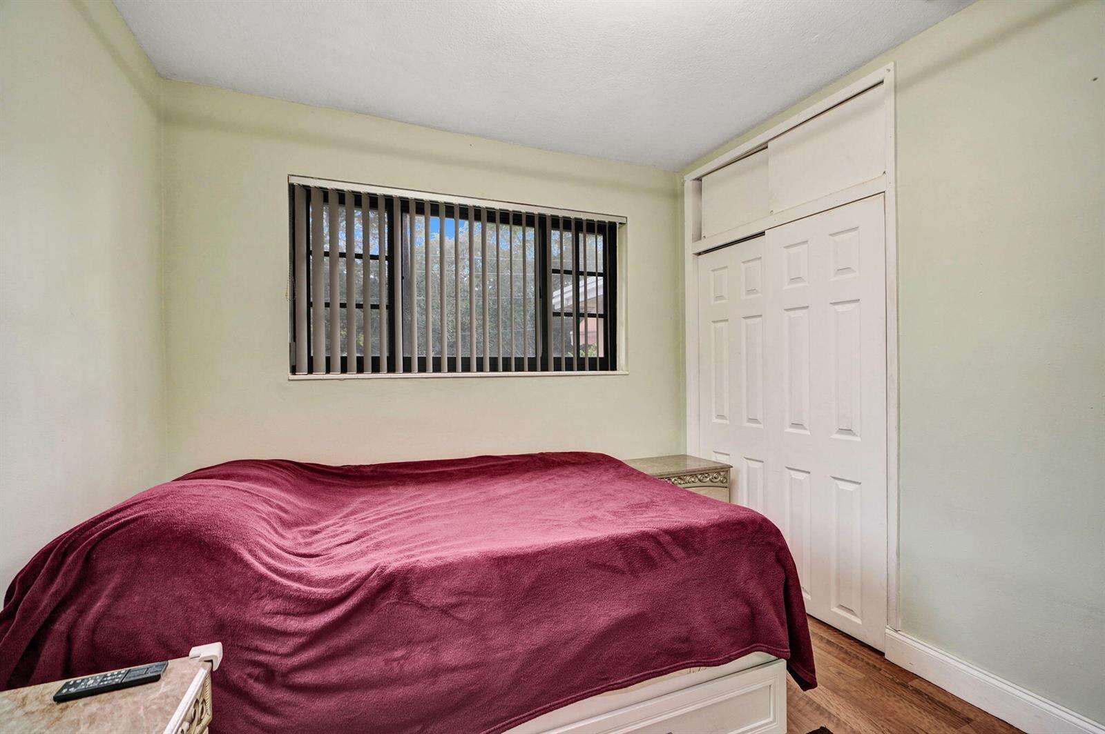2610 74th, Hollywood, FL 33024 - For Sale photo 30