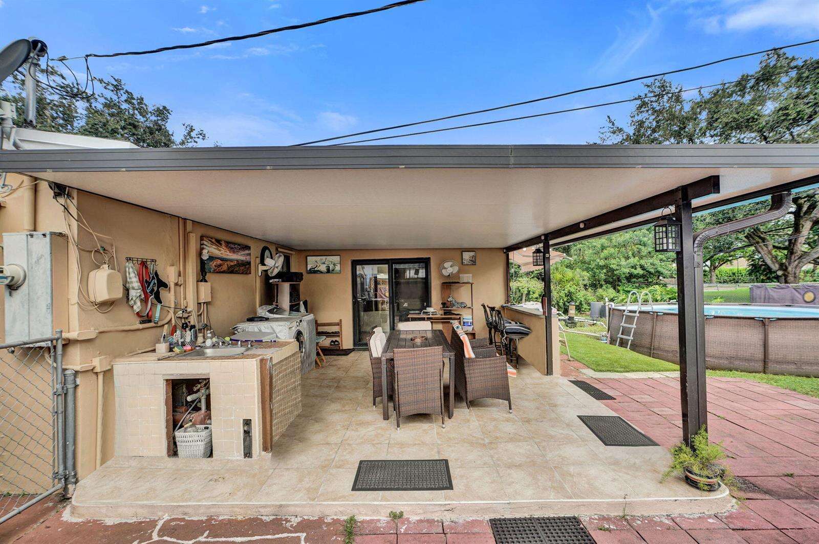 2610 74th, Hollywood, FL 33024 - For Sale photo 32