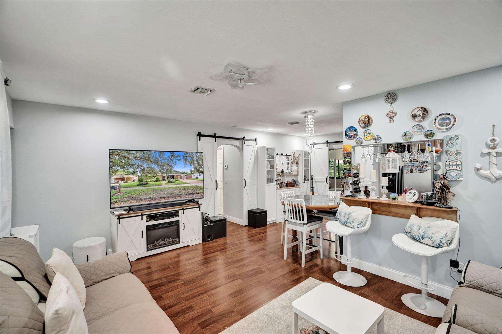 2610 74th, Hollywood, FL 33024 - For Sale photo 9