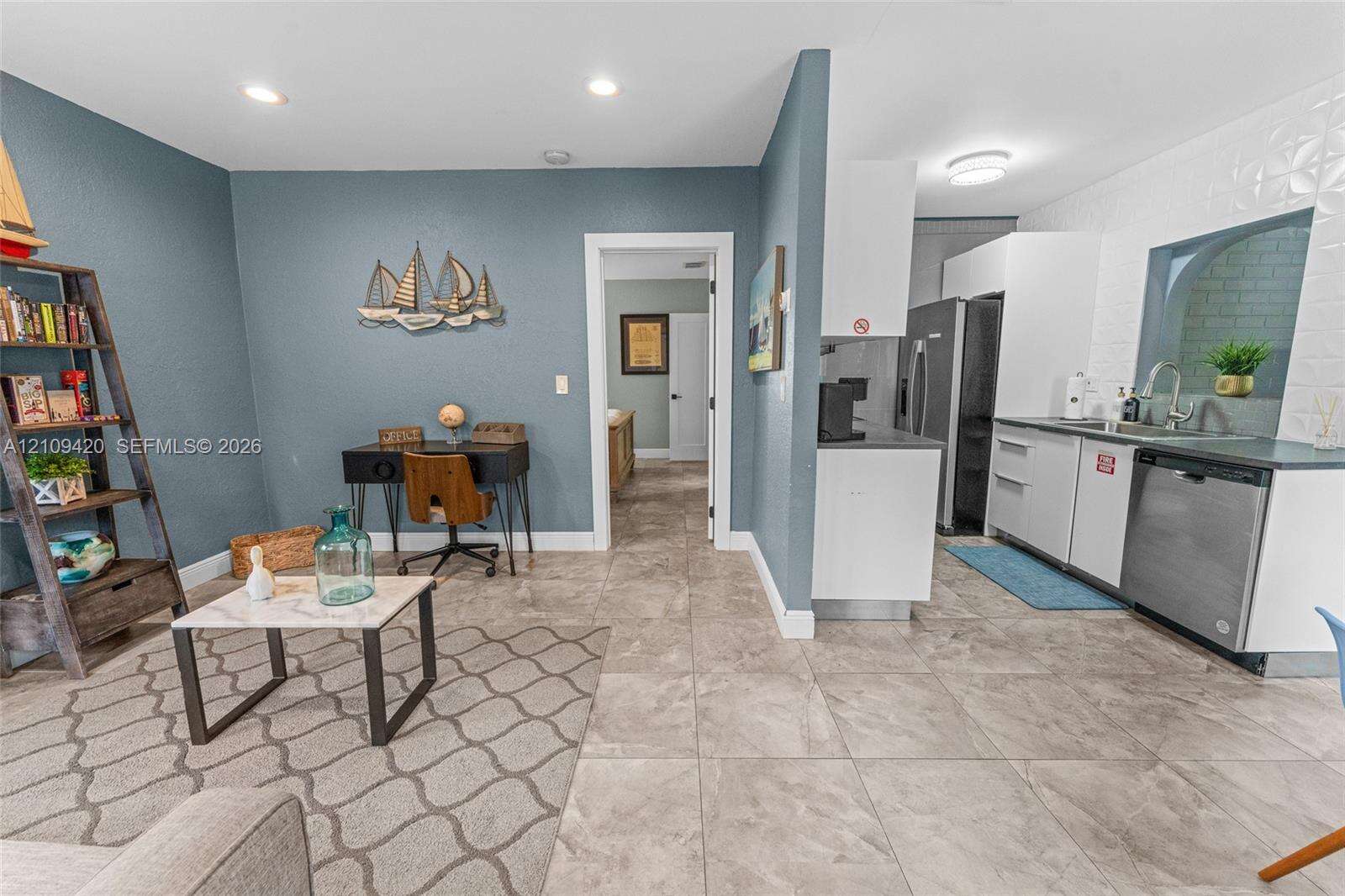 1955 Thomas St, Hollywood, FL 33020 - For Sale photo 12