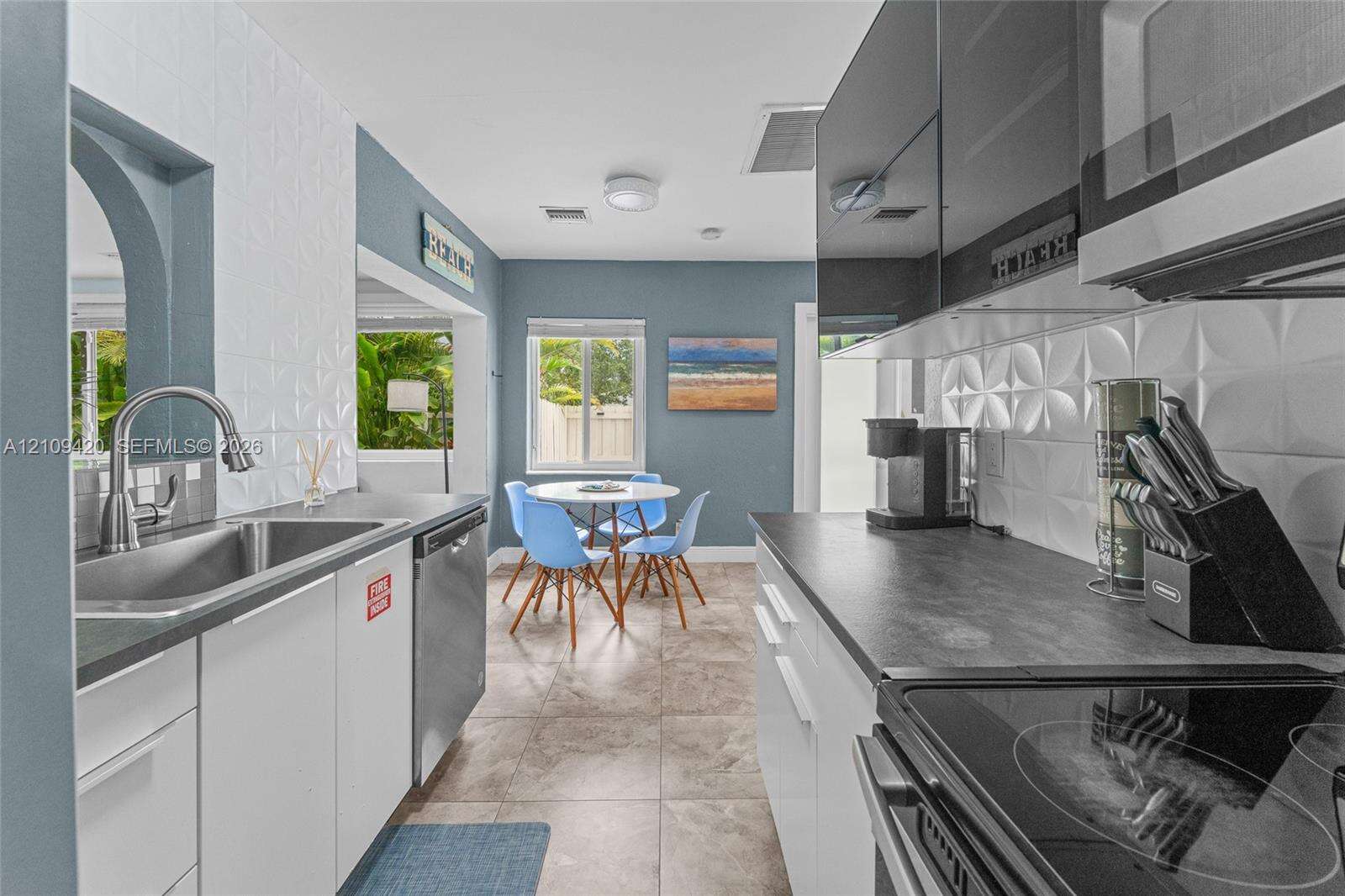 1955 Thomas St, Hollywood, FL 33020 - For Sale photo 15