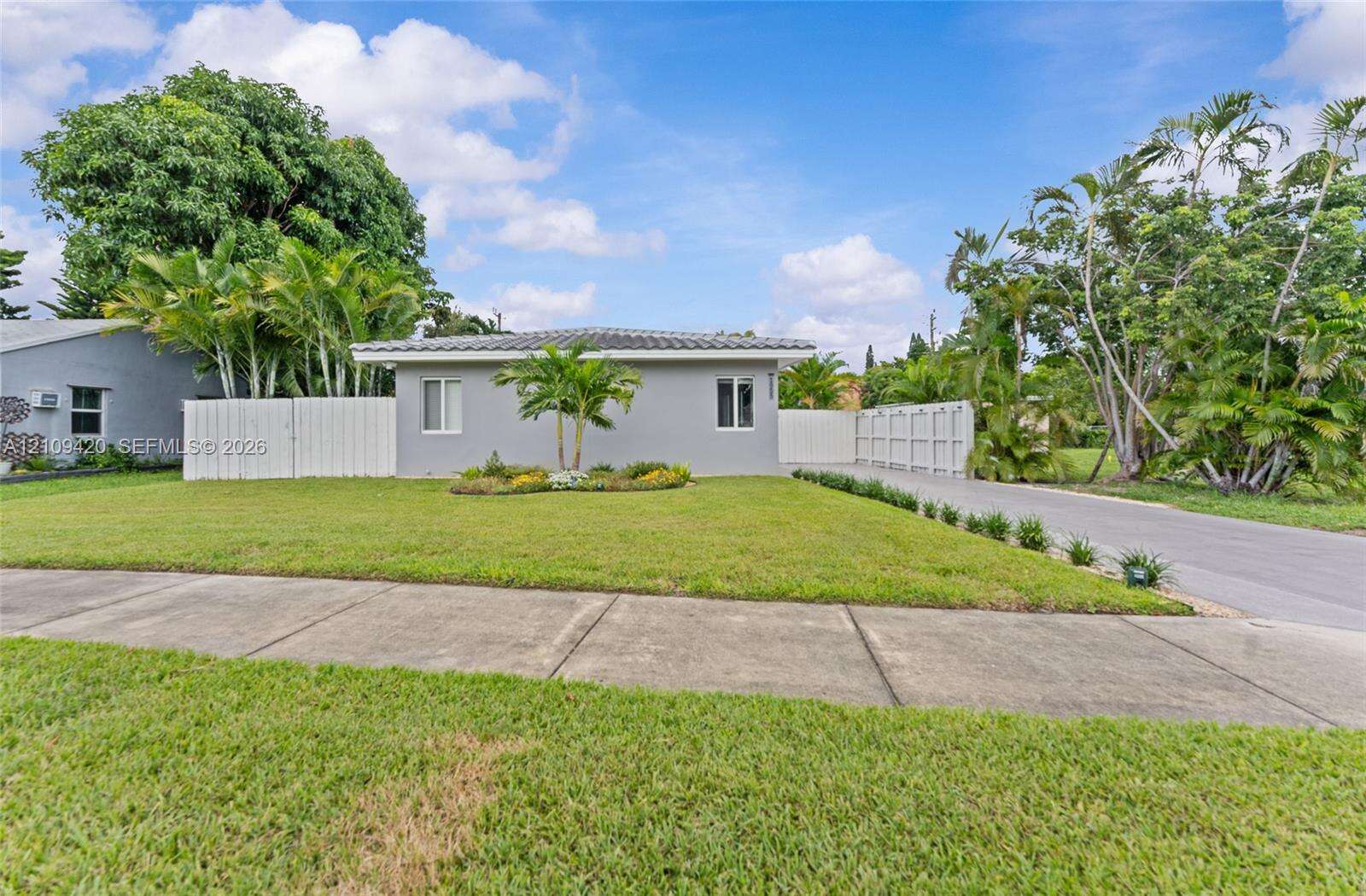 1955 Thomas St, Hollywood, FL 33020 - For Sale photo 29