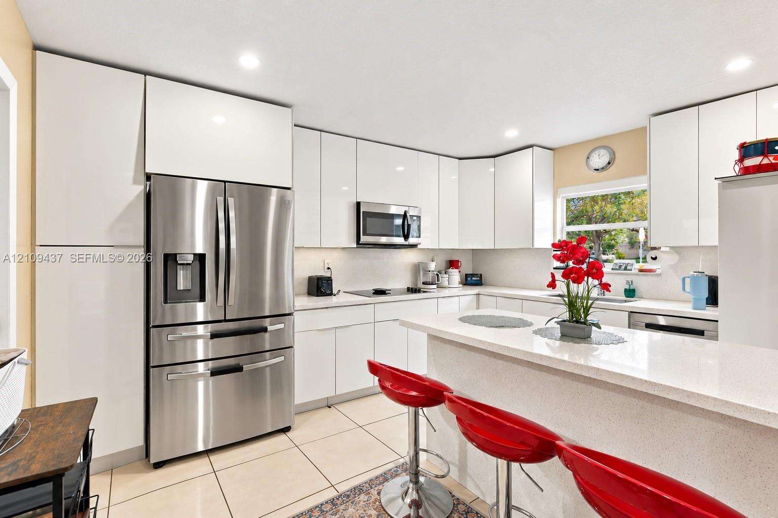 910 28th Ave, Hollywood, FL 33020 - For Sale photo 7