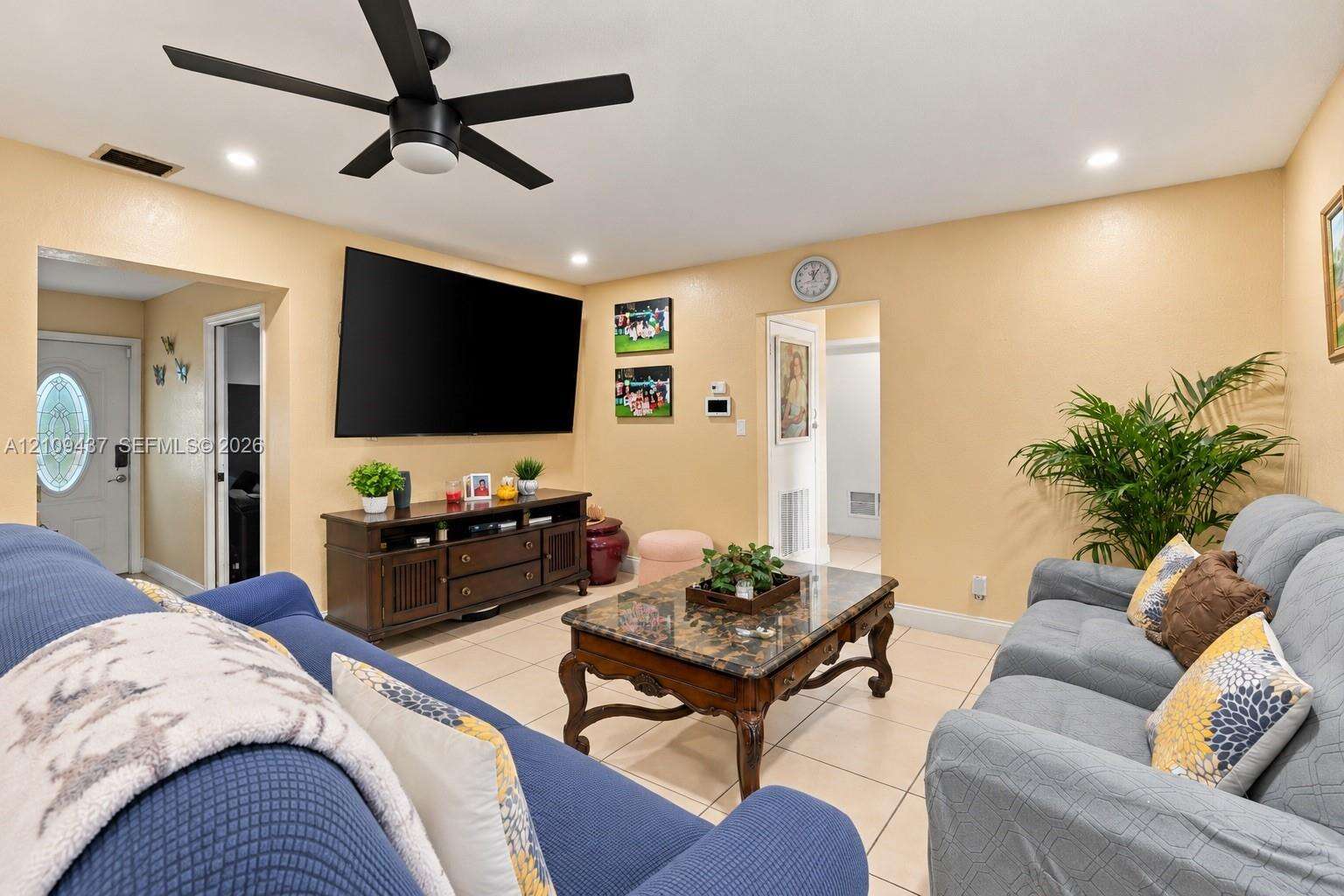 910 28th Ave, Hollywood, FL 33020 - For Sale photo 9