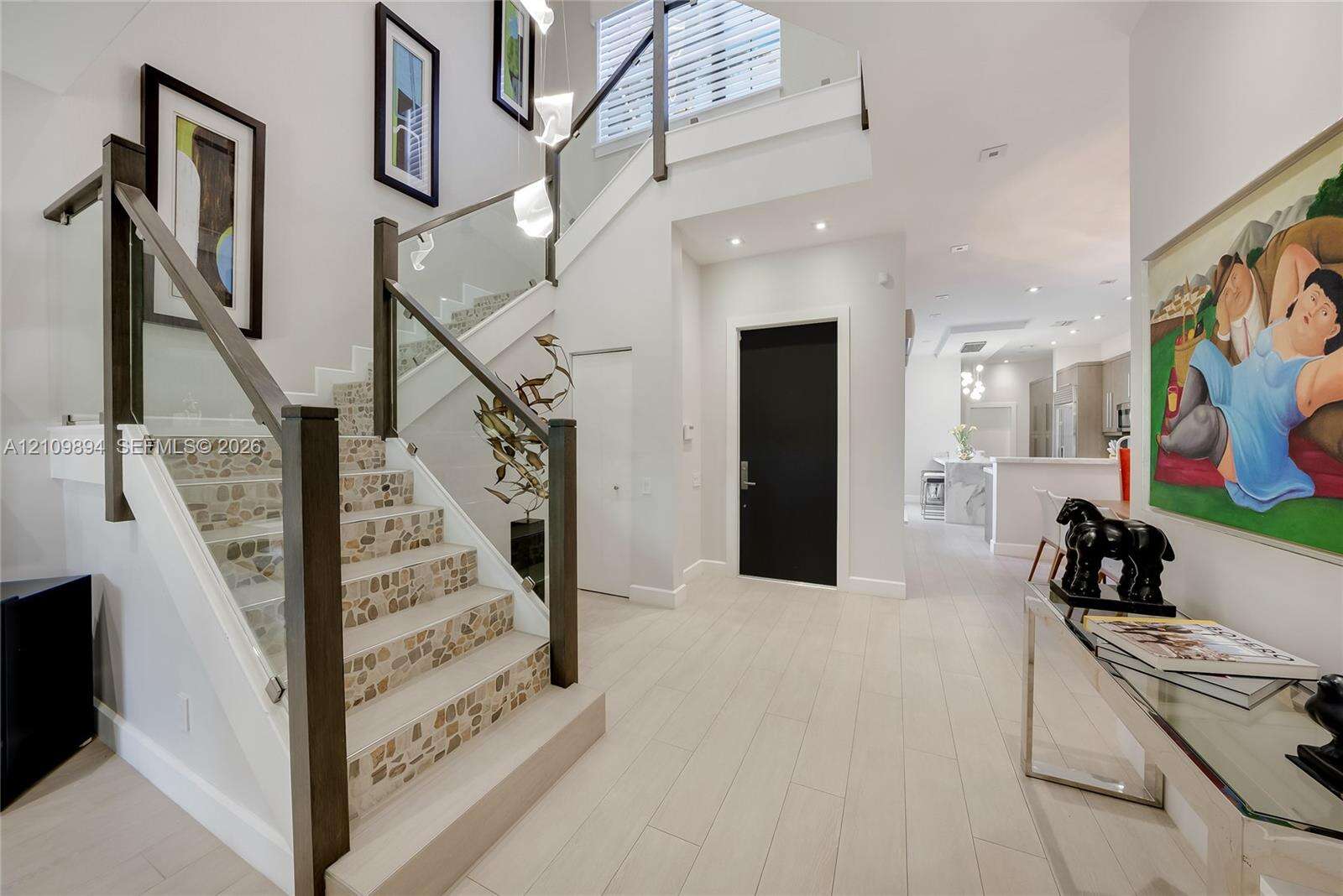 1366 Harbor Vw W, Hollywood, FL 33019 - For Sale photo 16