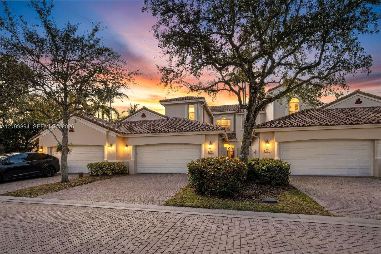 1366 Harbor Vw W, Hollywood, FL 33019 - For Sale photo 20