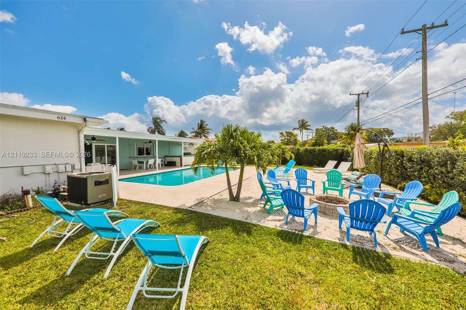 614 Crescent Dr, Hollywood, FL 33021 - For Sale photo 15