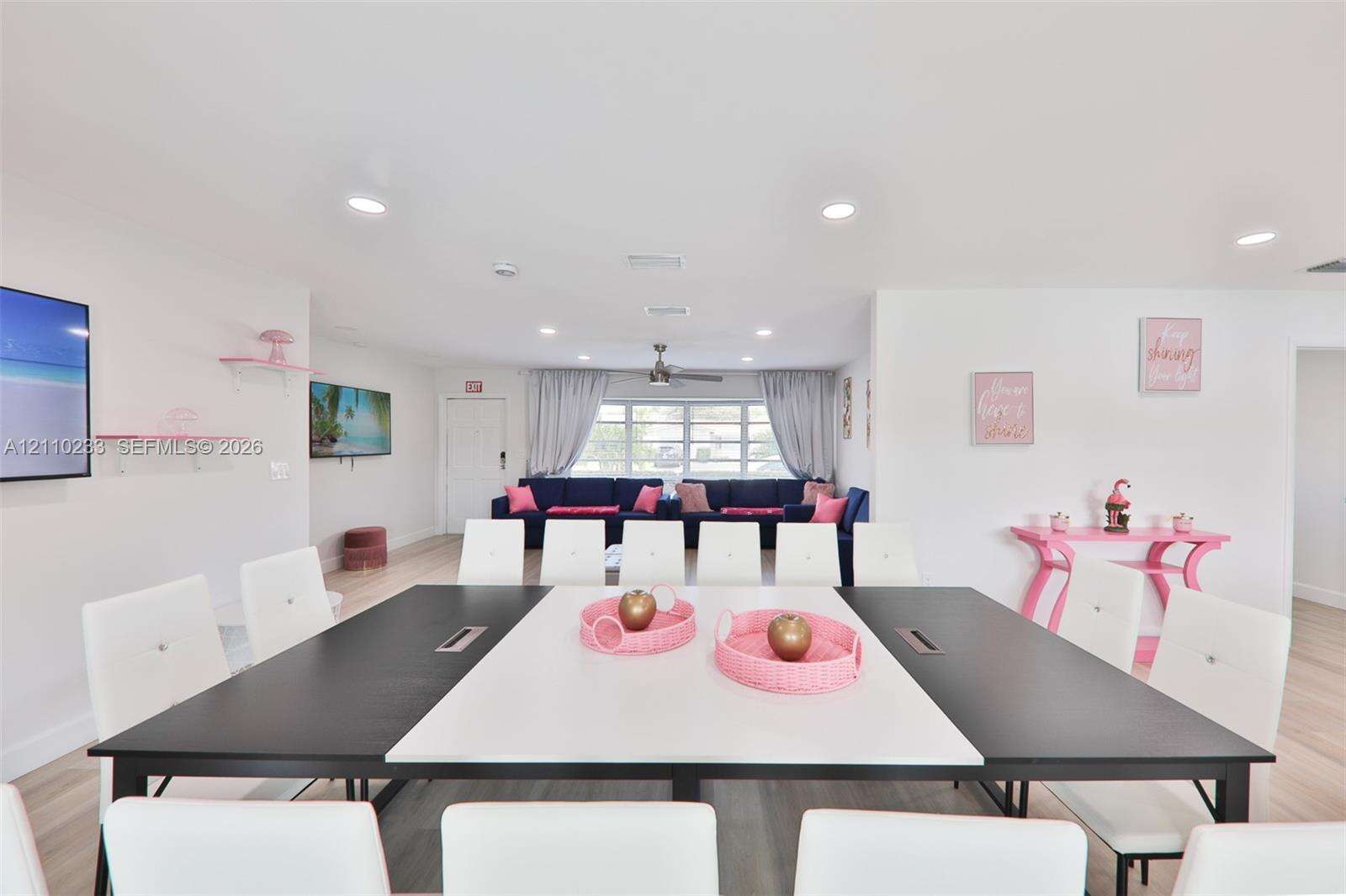 614 Crescent Dr, Hollywood, FL 33021 - For Sale photo 53