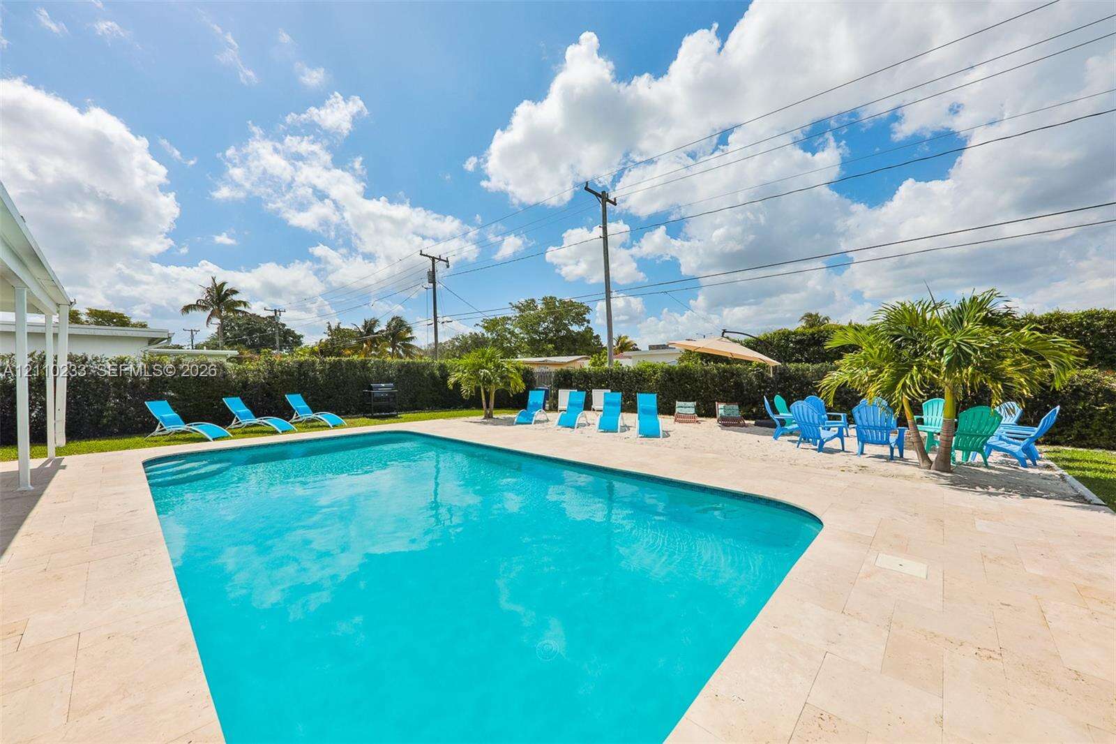614 Crescent Dr, Hollywood, FL 33021 - For Sale photo 8