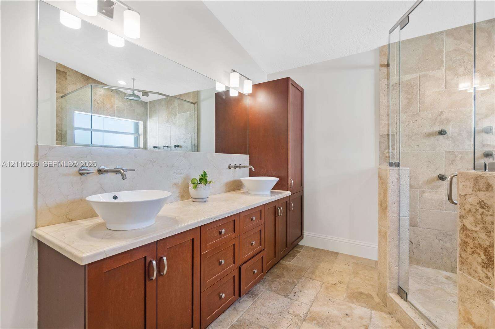 15263 157th Ter, Miami, FL 33187 - For Sale photo 11