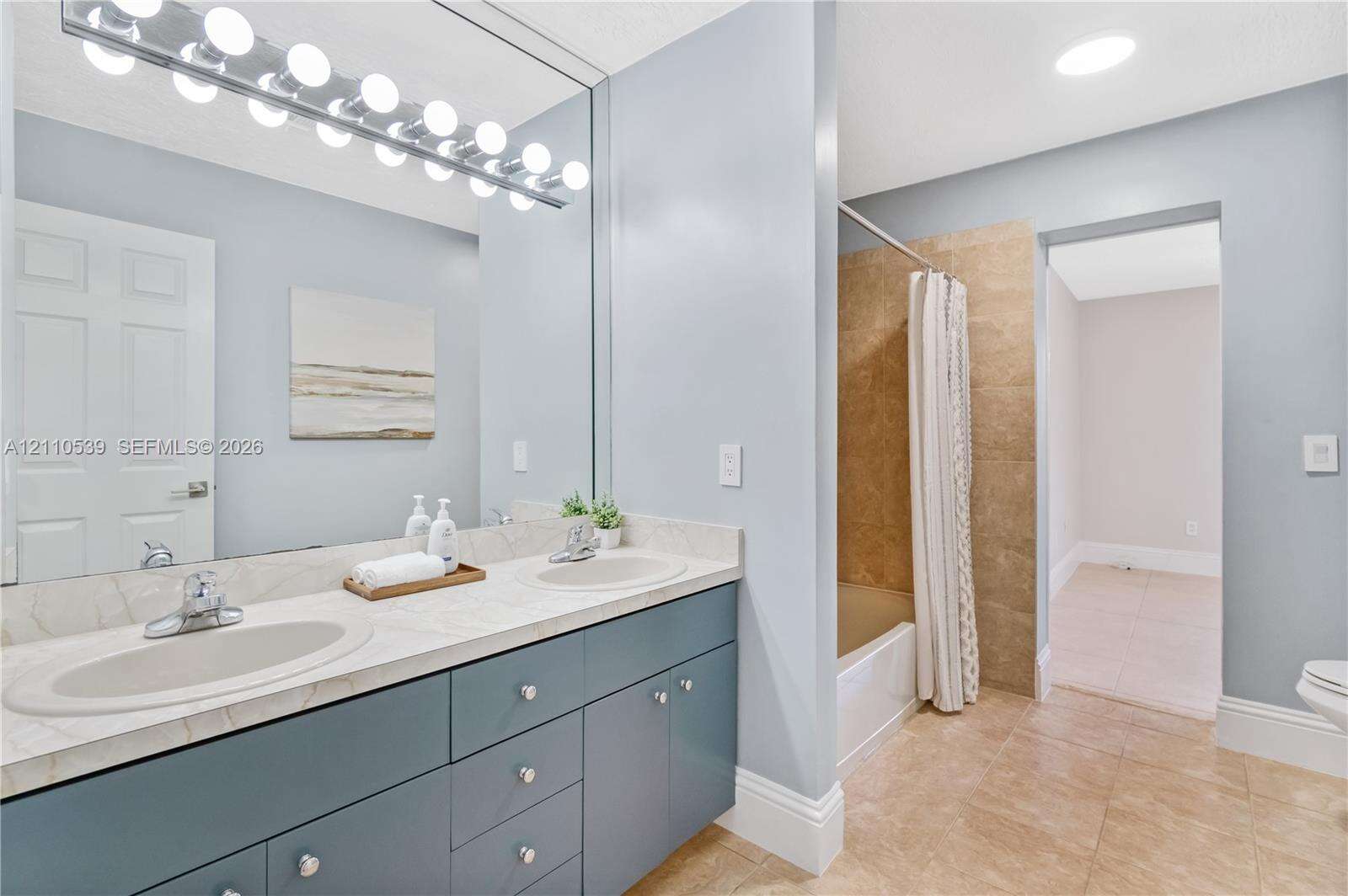 15263 157th Ter, Miami, FL 33187 - For Sale photo 21