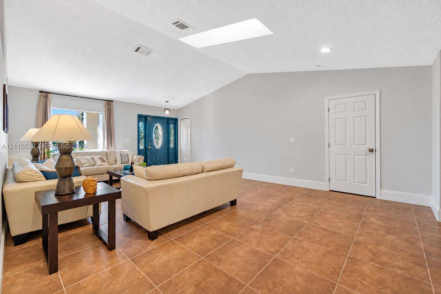 15263 157th Ter, Miami, FL 33187 - For Sale photo 27