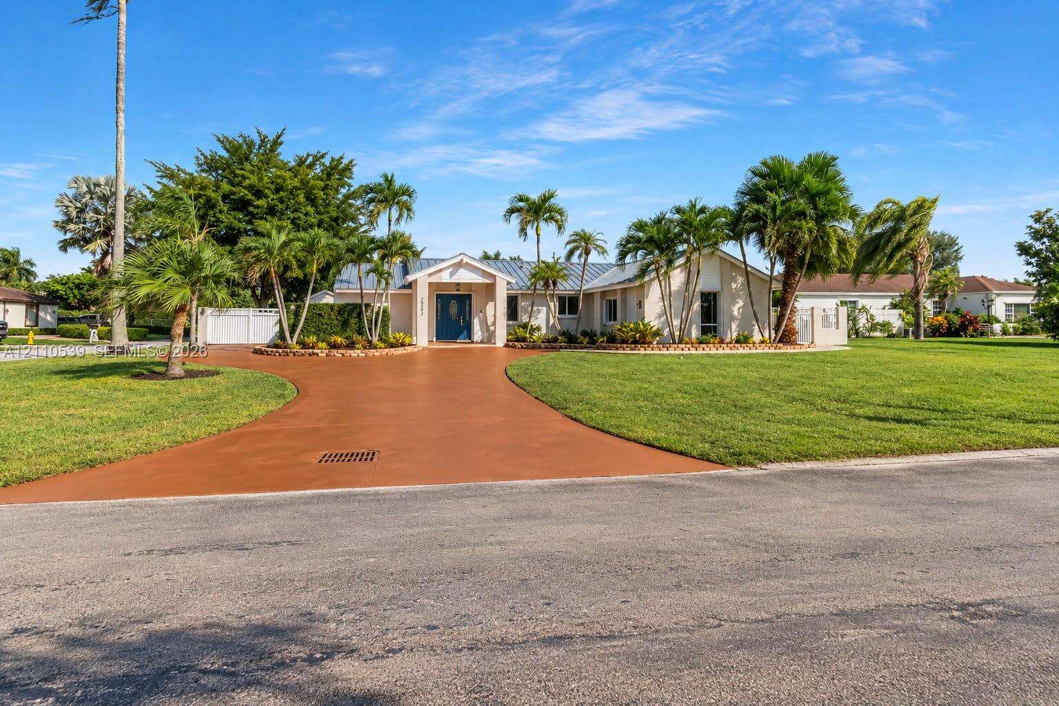 15263 157th Ter, Miami, FL 33187 - For Sale photo 36
