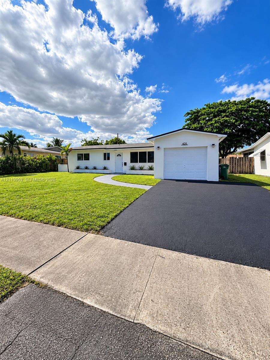 420 71st Way, Pembroke Pines, FL 33023 - For Sale photo 2
