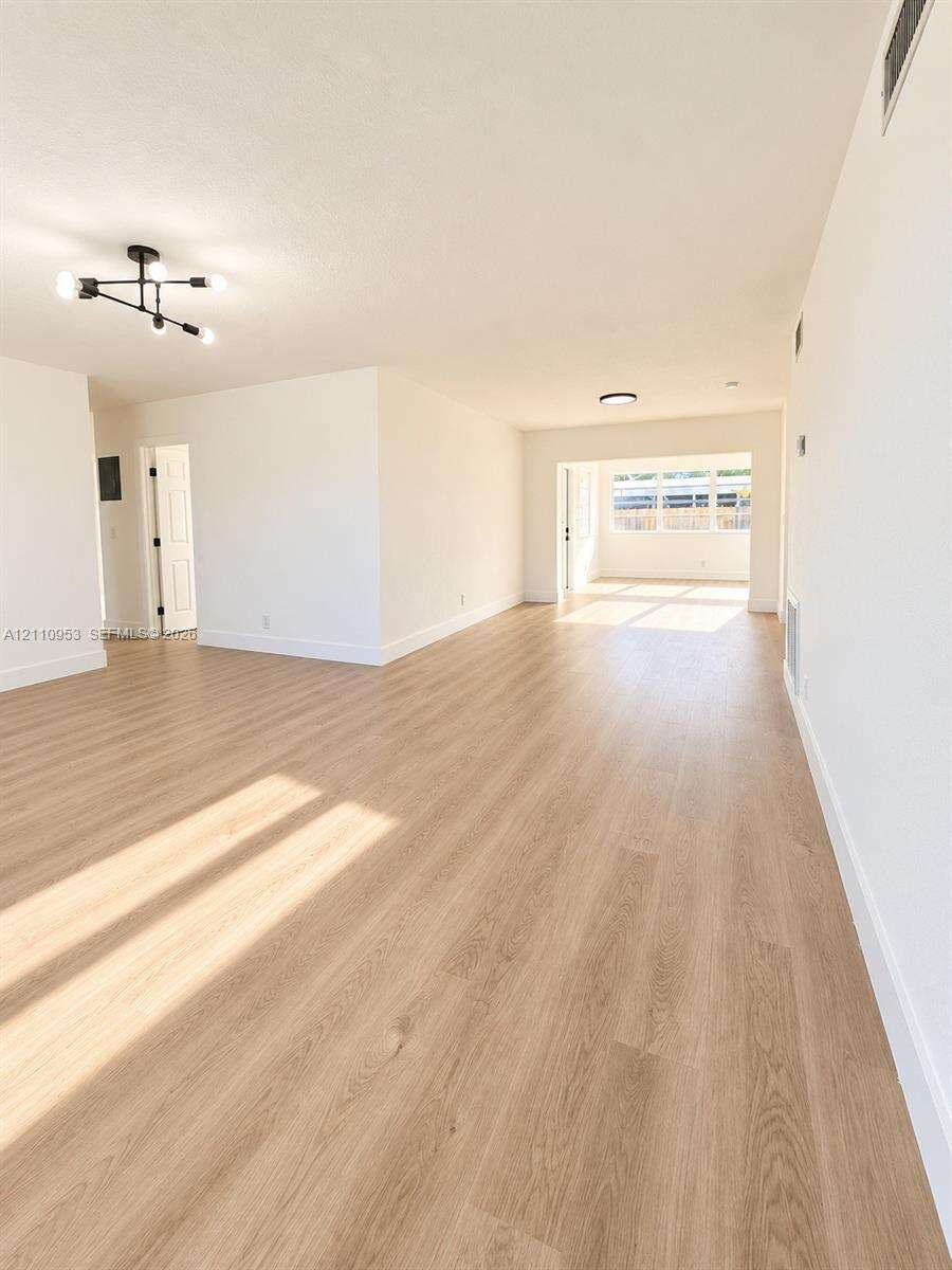 420 71st Way, Pembroke Pines, FL 33023 - For Sale photo 9