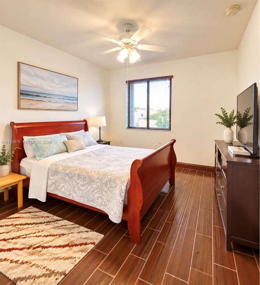 2030 99th Ter, Pembroke Pines, FL 33024 - For Sale photo 17