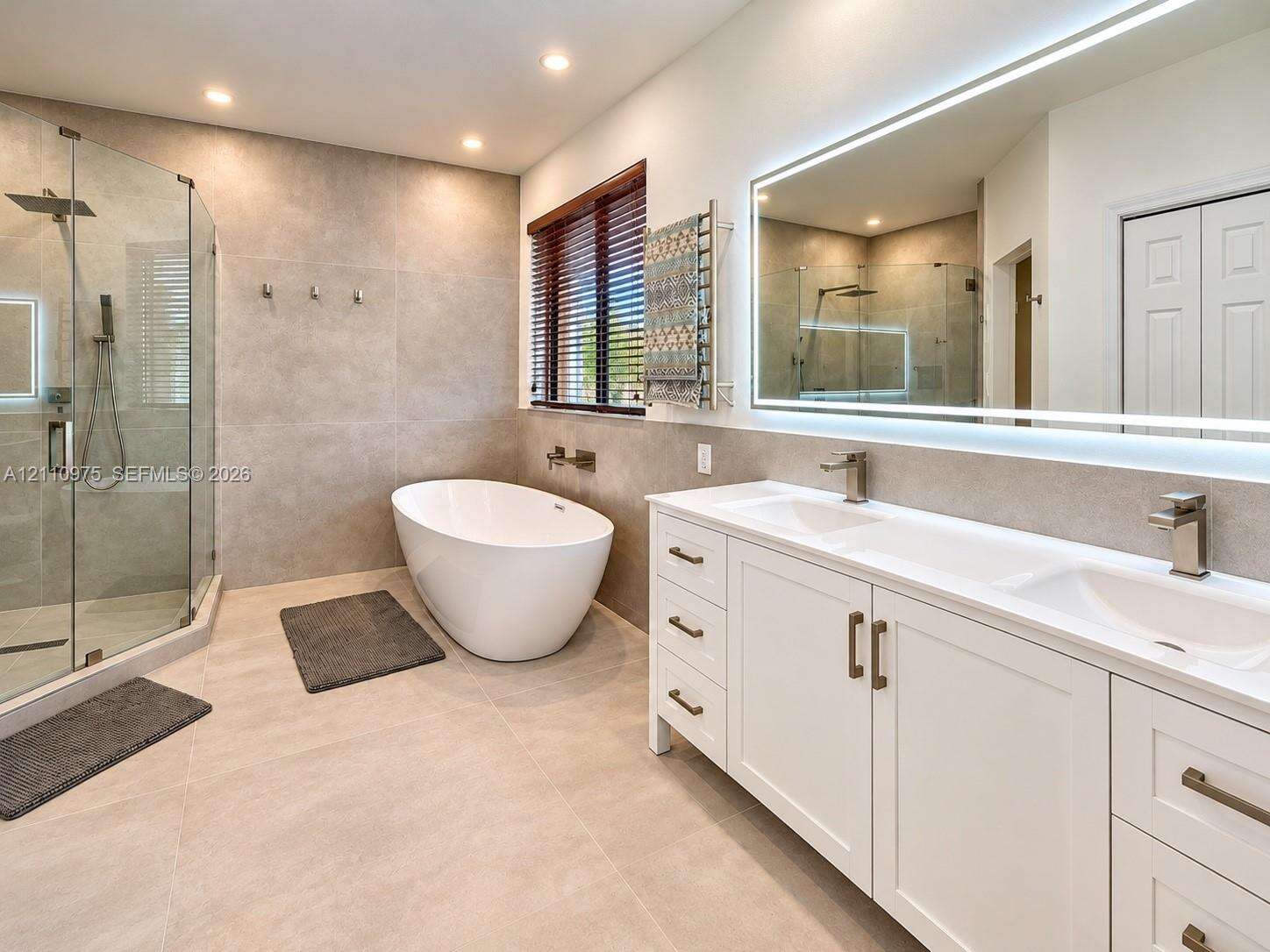 2030 99th Ter, Pembroke Pines, FL 33024 - For Sale photo 3