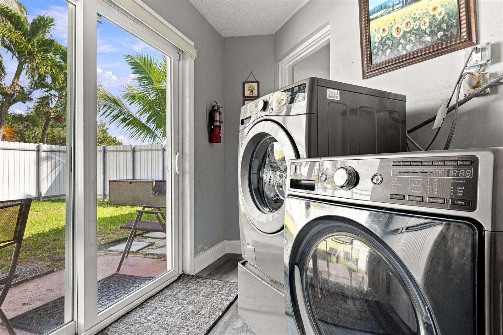 6100 Hayes, Hollywood, FL 33024 - For Sale photo 19