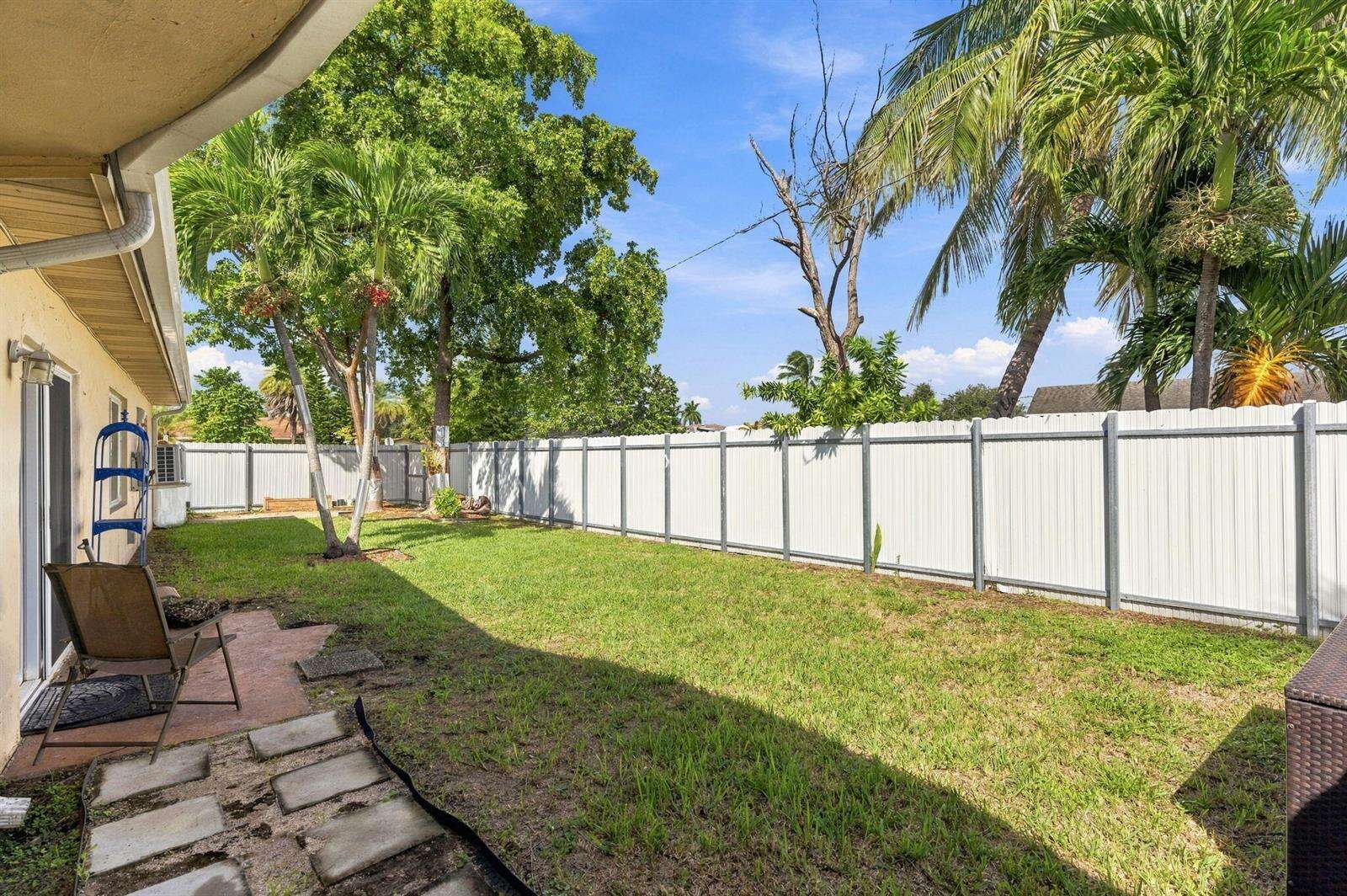 6100 Hayes, Hollywood, FL 33024 - For Sale photo 20
