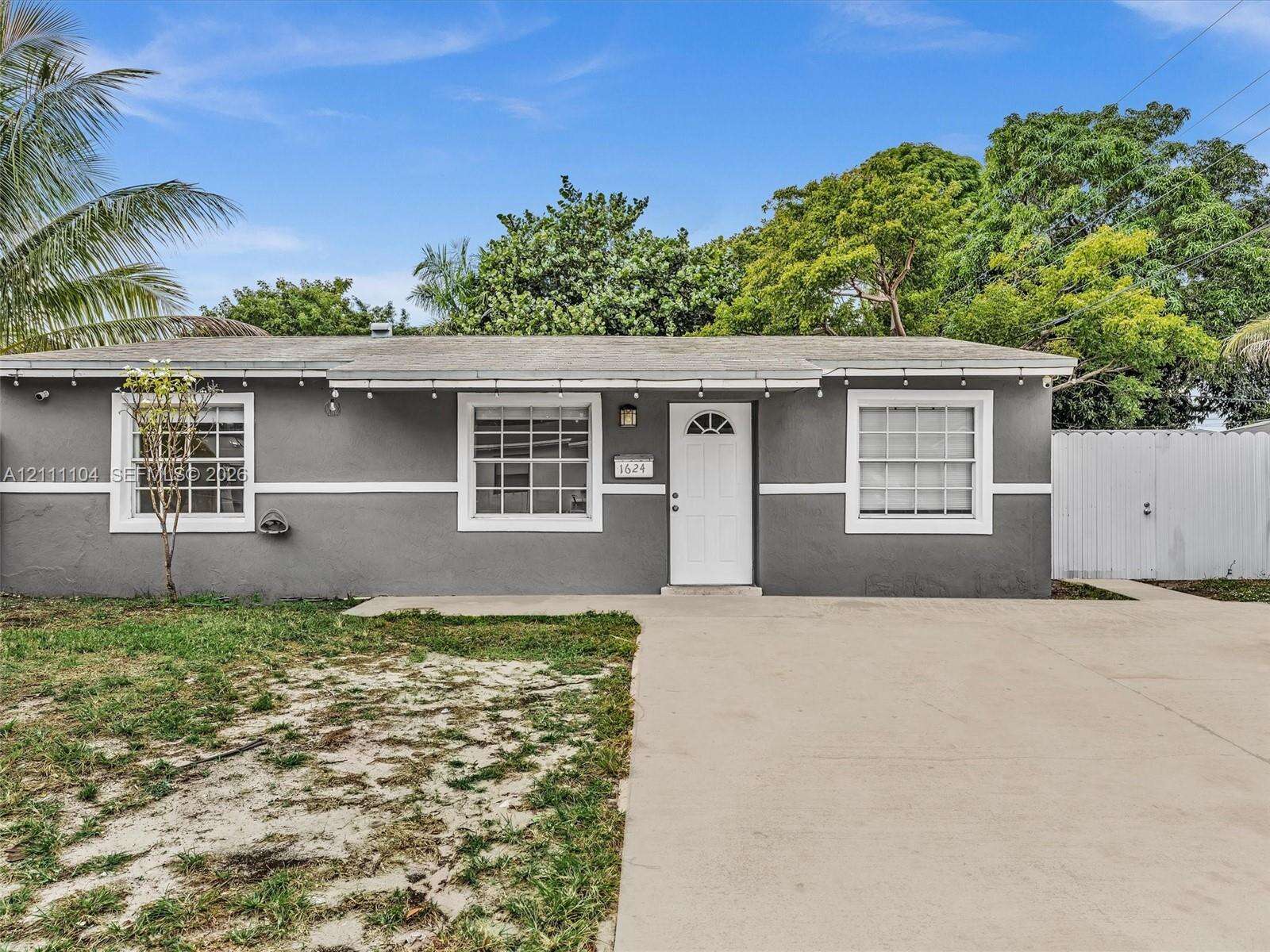 1624 23rd Ave, Hollywood, FL 33020 - For Sale photo 4