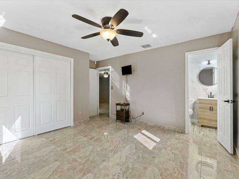 7081 30th, Miramar, FL 33023 - For Sale photo 24