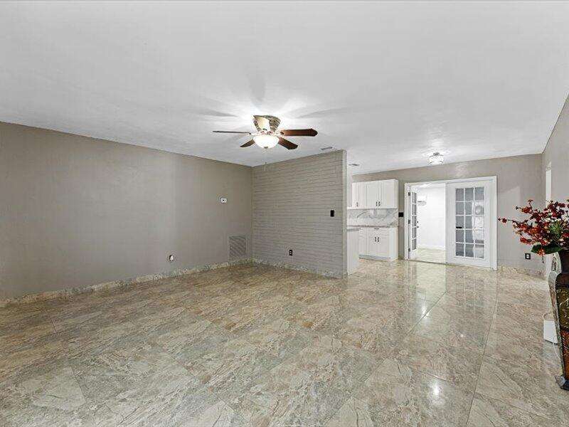 7081 30th, Miramar, FL 33023 - For Sale photo 8