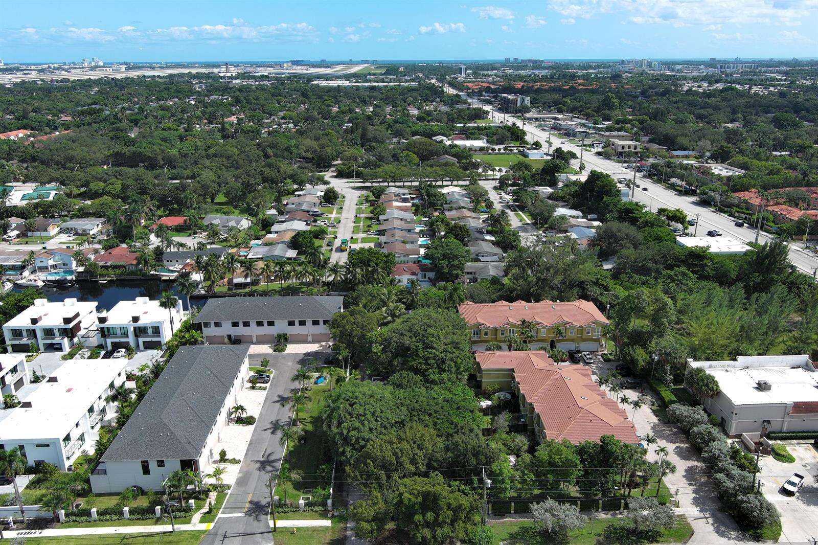 4696 32nd, Dania Beach, FL 33312 - For Sale photo 16