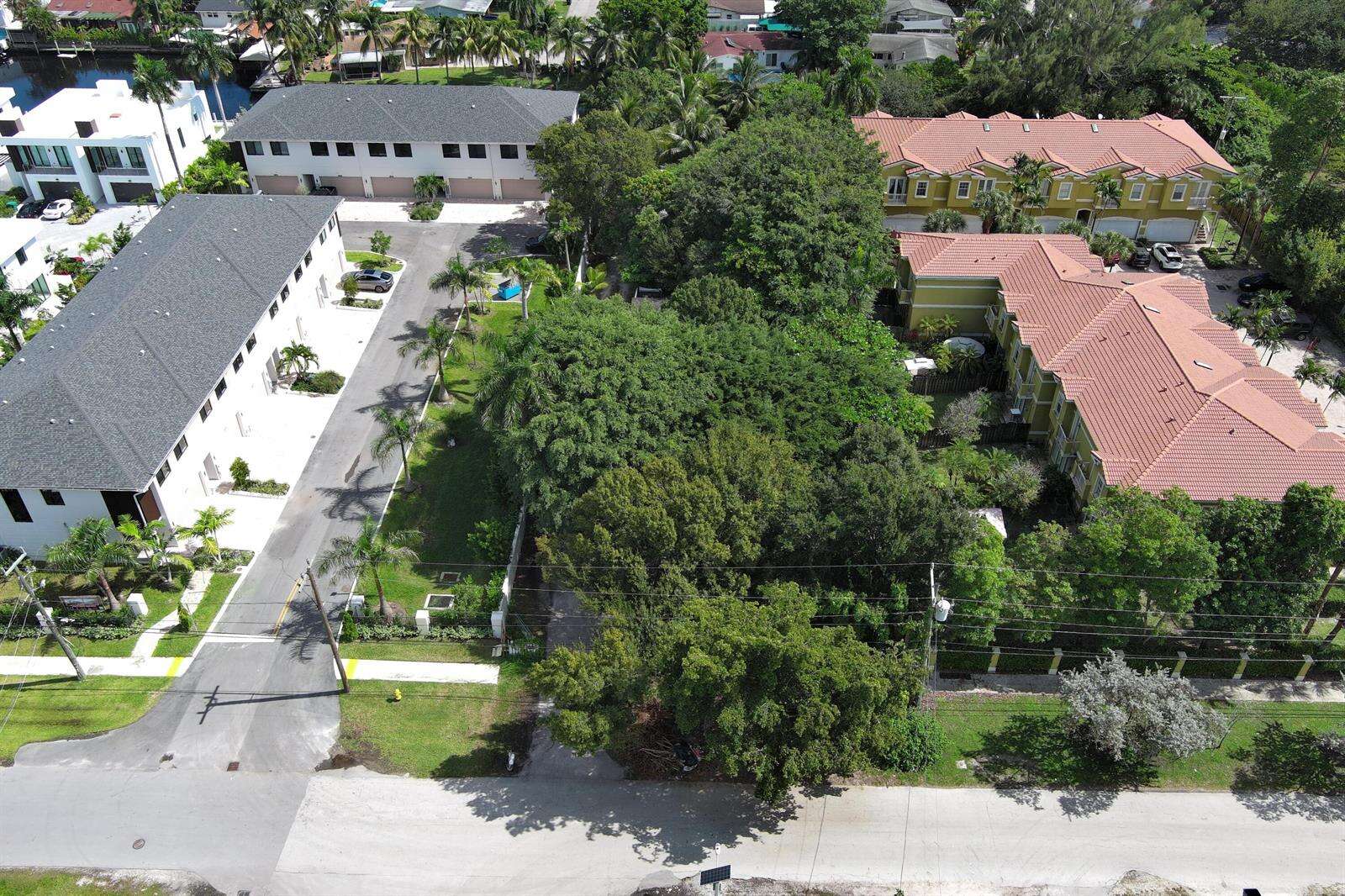 4696 32nd, Dania Beach, FL 33312 - For Sale photo 9