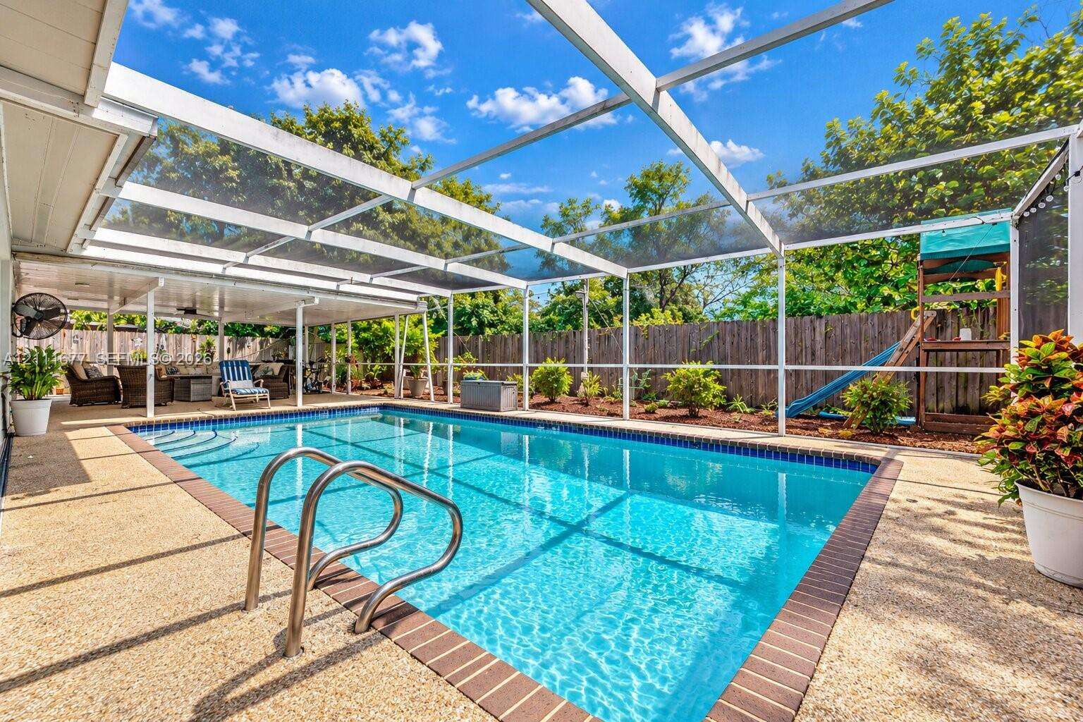 1921 Acapulco Dr, Miramar, FL 33023 - For Sale photo 8
