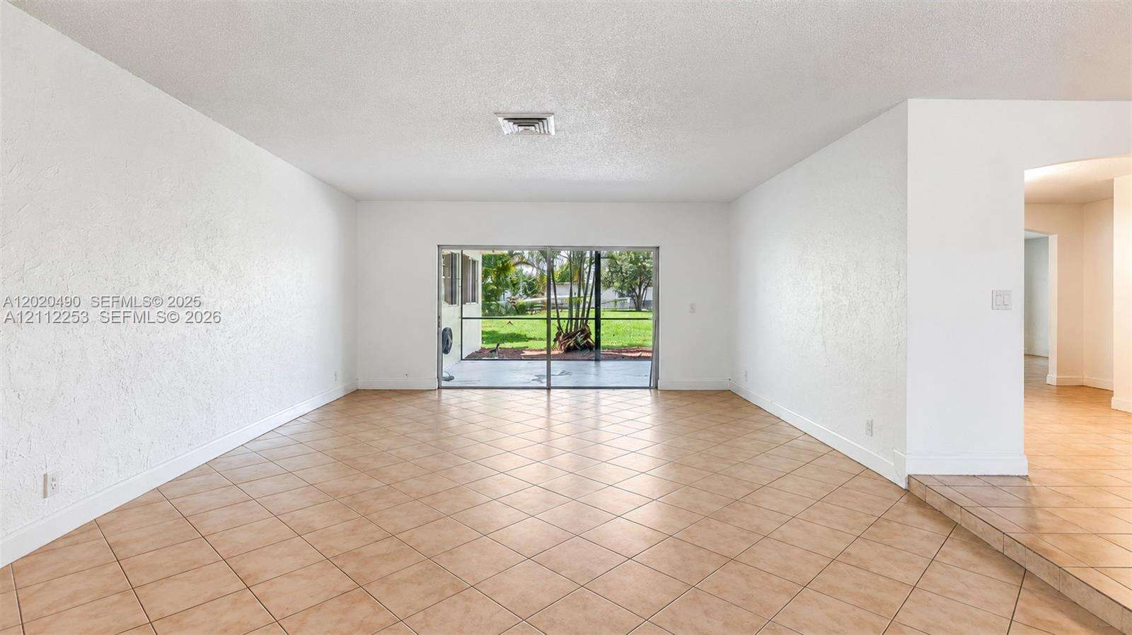 500 96th Ter, Pembroke Pines, FL 33024 - For Sale photo 2