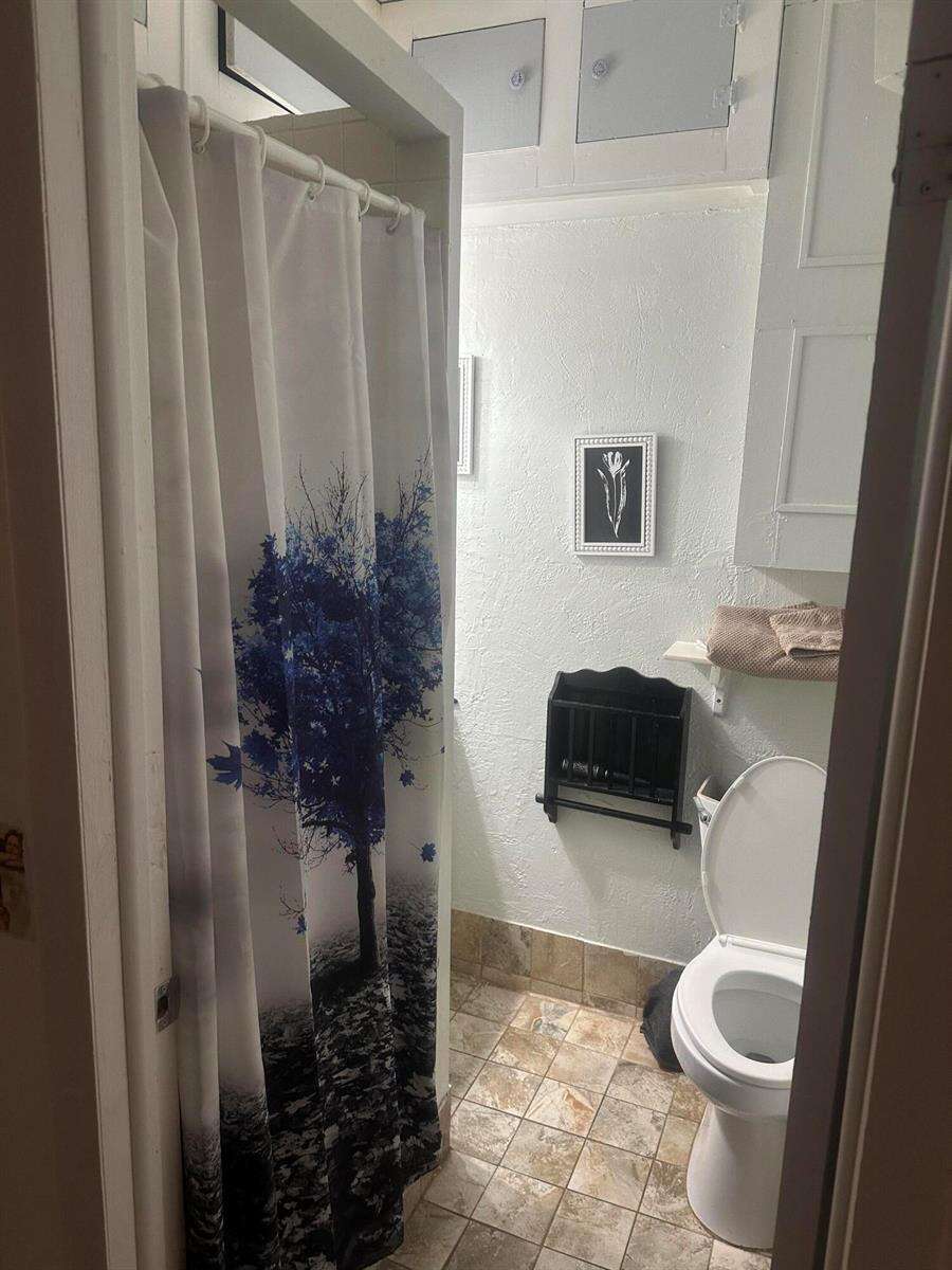 551 99th, Pembroke Pines, FL 33024 - For Sale photo 13