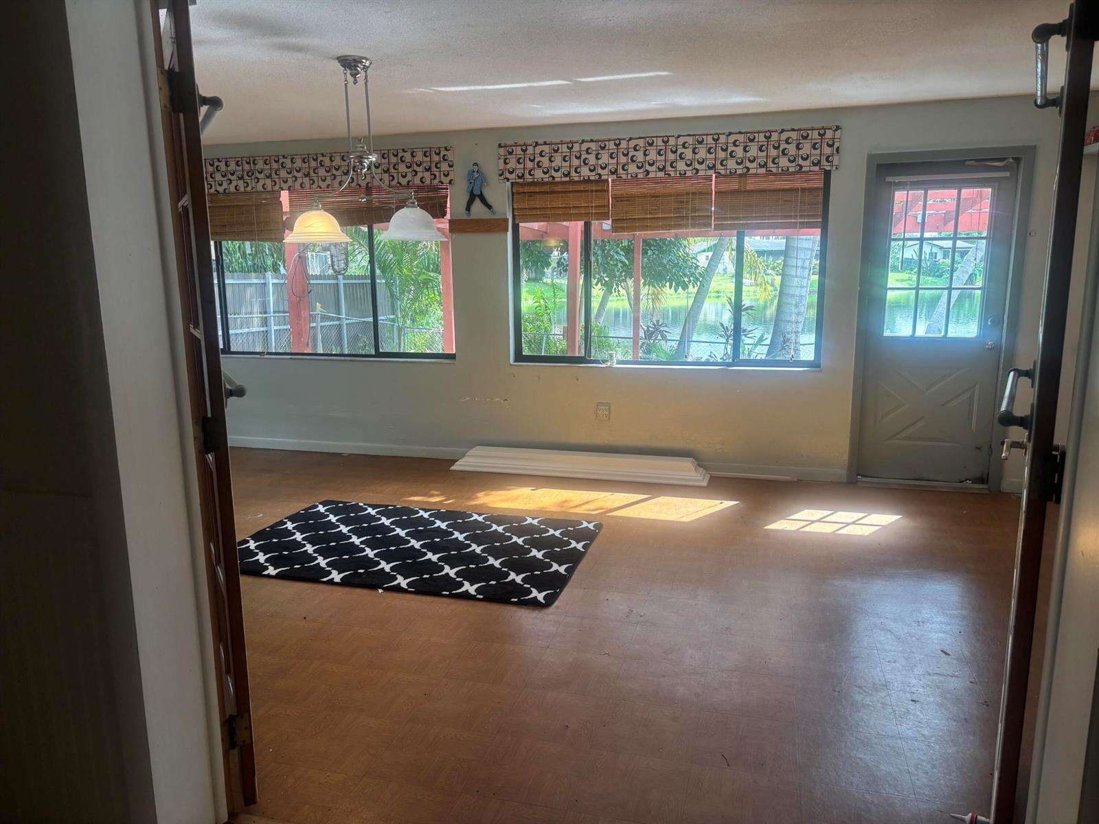 551 99th, Pembroke Pines, FL 33024 - For Sale photo 9