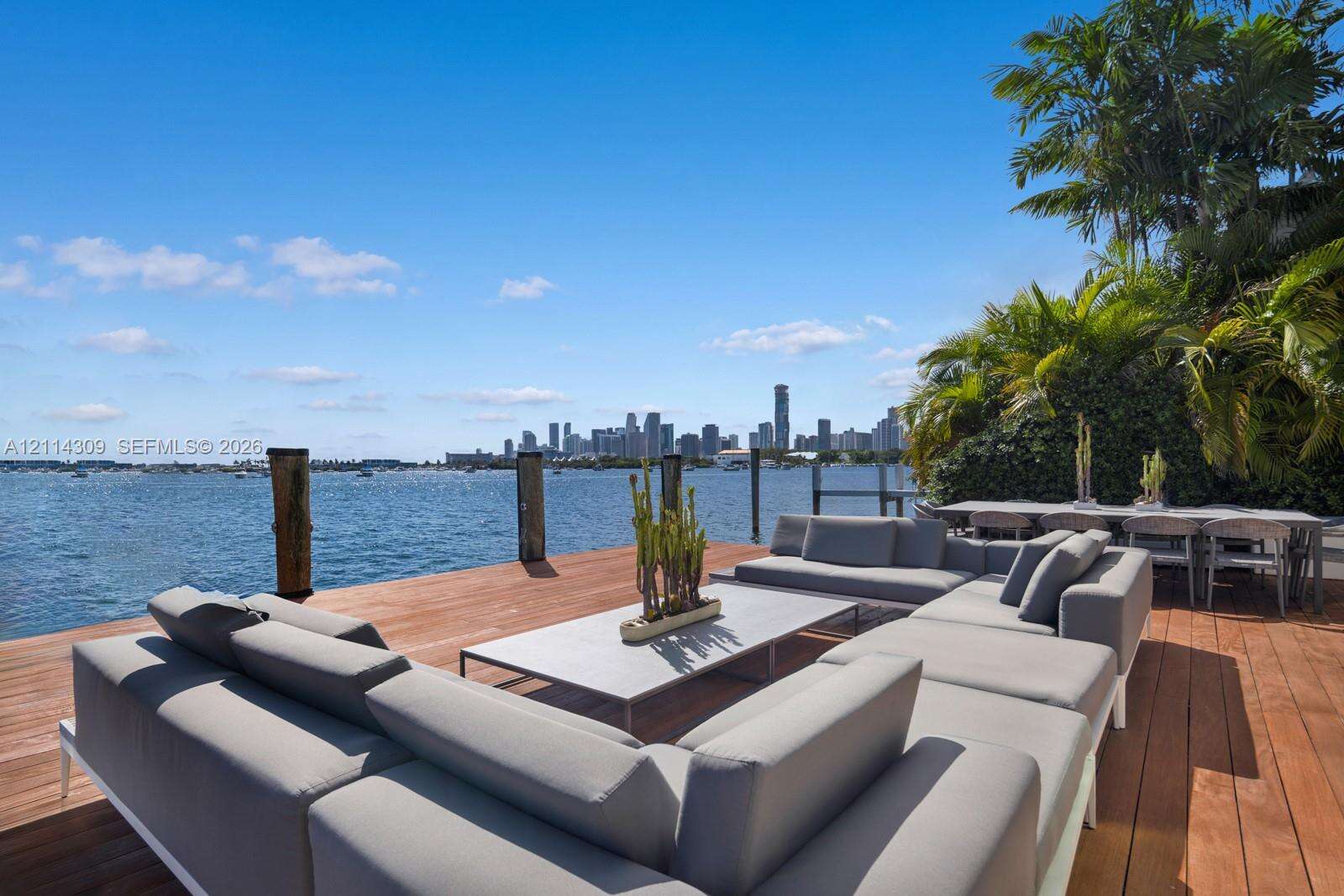 1374 Venetian Way, Miami, FL 33139 - For Sale photo 16