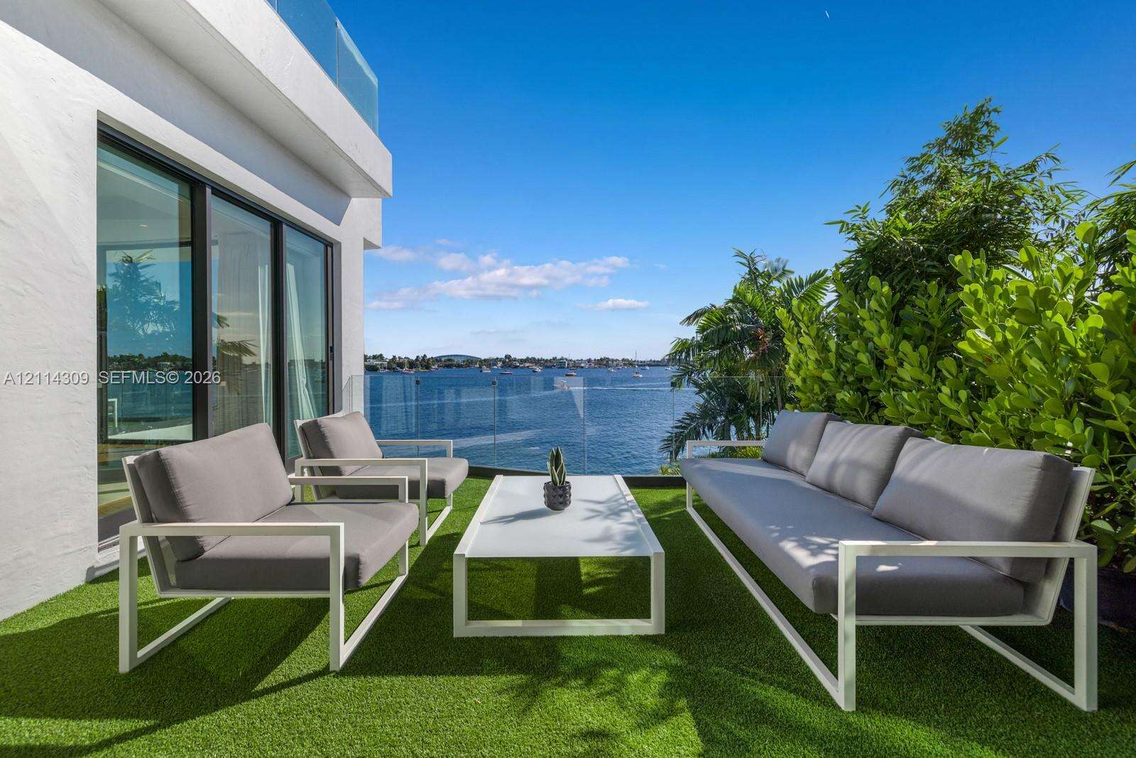 1374 Venetian Way, Miami, FL 33139 - For Sale photo 29