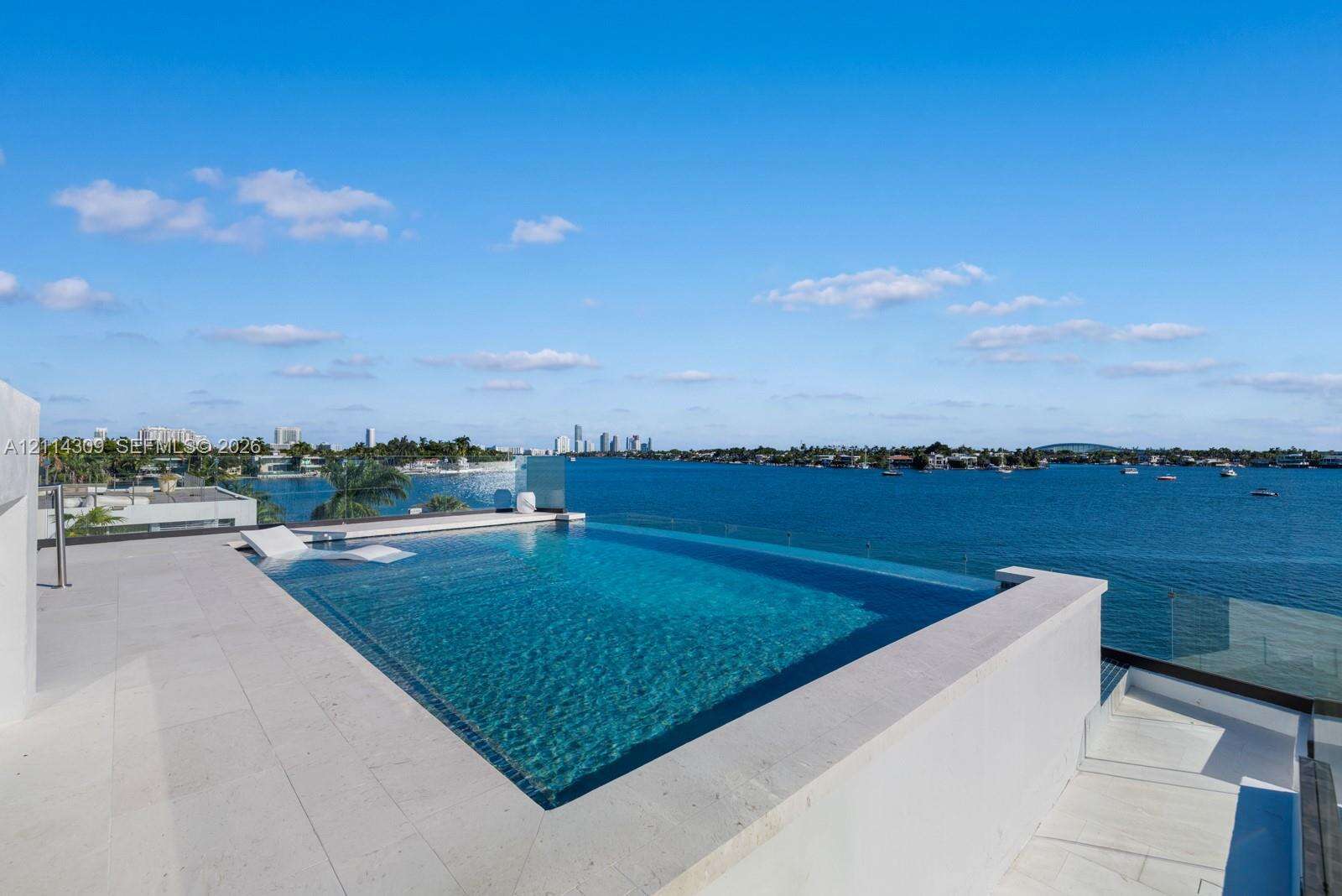 1374 Venetian Way, Miami, FL 33139 - For Sale photo 44