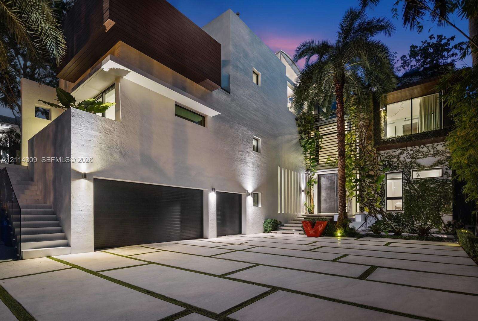 1374 Venetian Way, Miami, FL 33139 - For Sale photo 58
