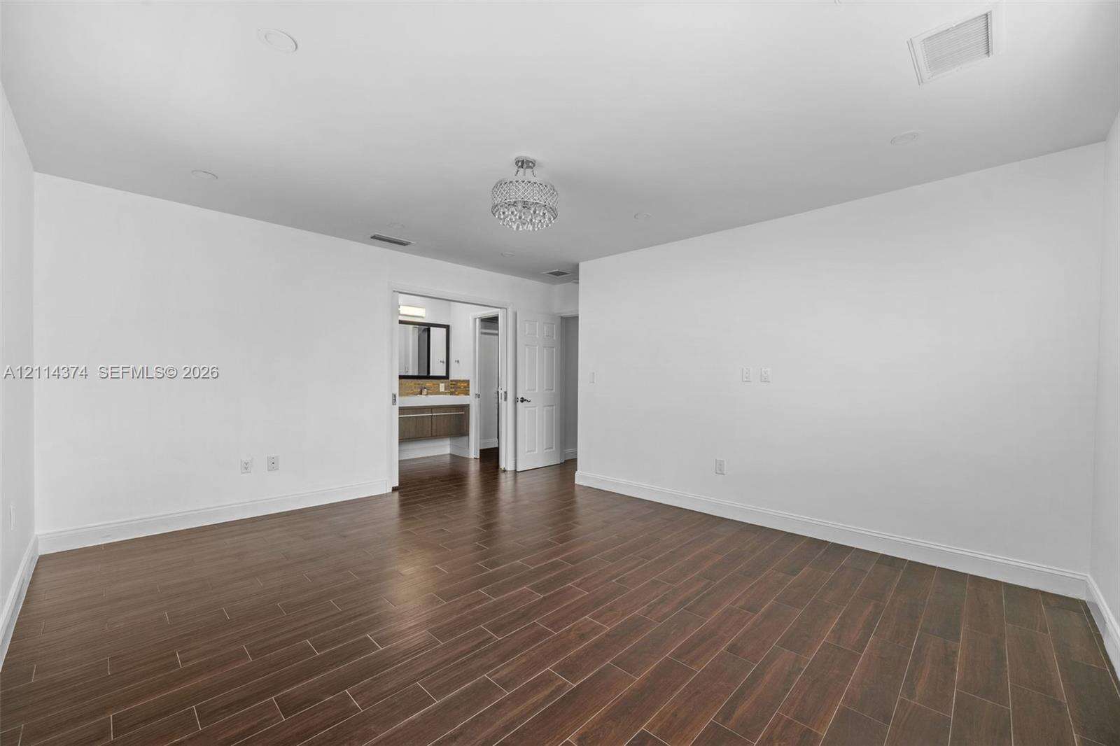 245 191st Ter, Sunny Isles Beach, FL 33160 - For Sale photo 18