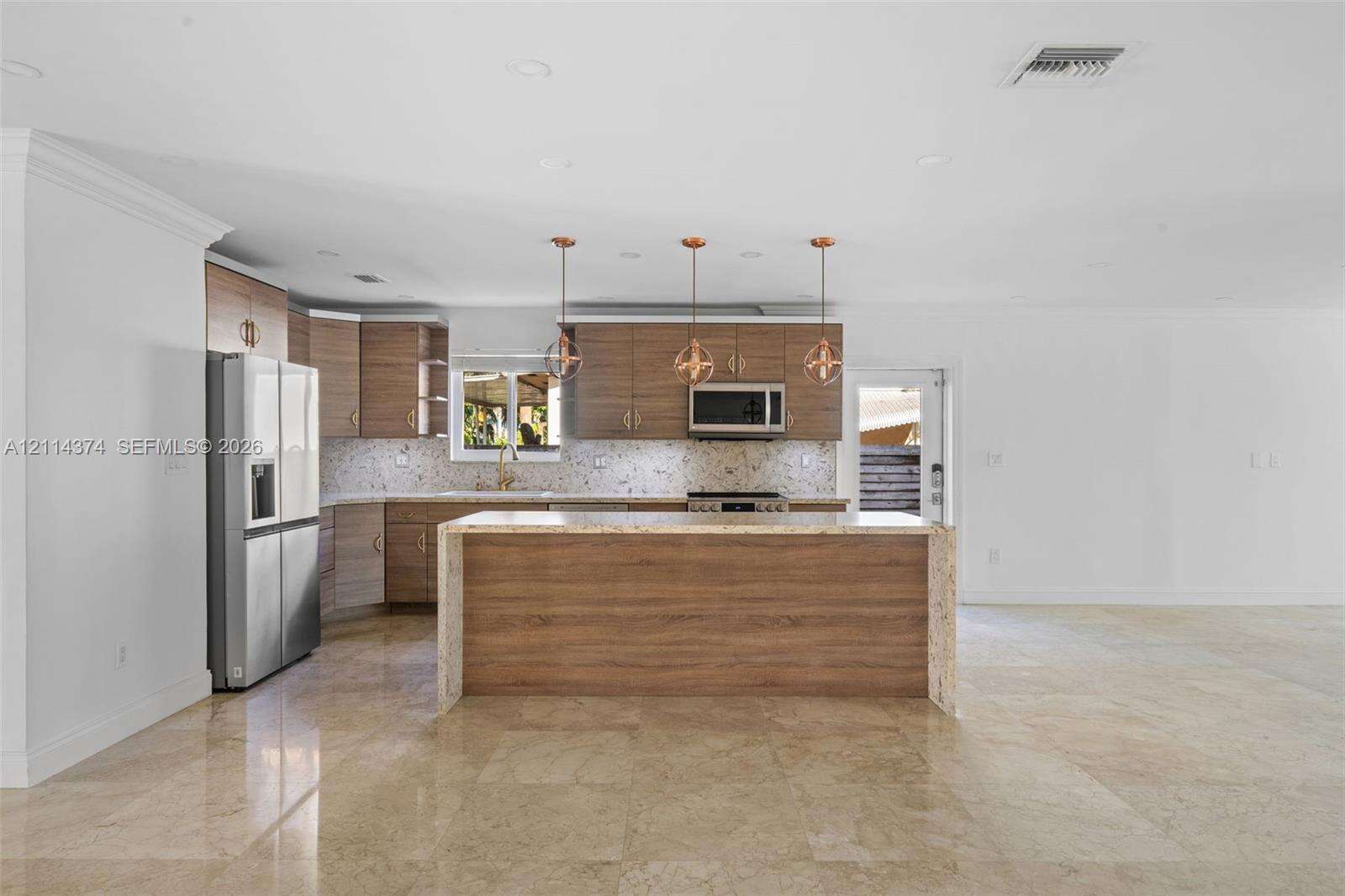 245 191st Ter, Sunny Isles Beach, FL 33160 - For Sale photo 8