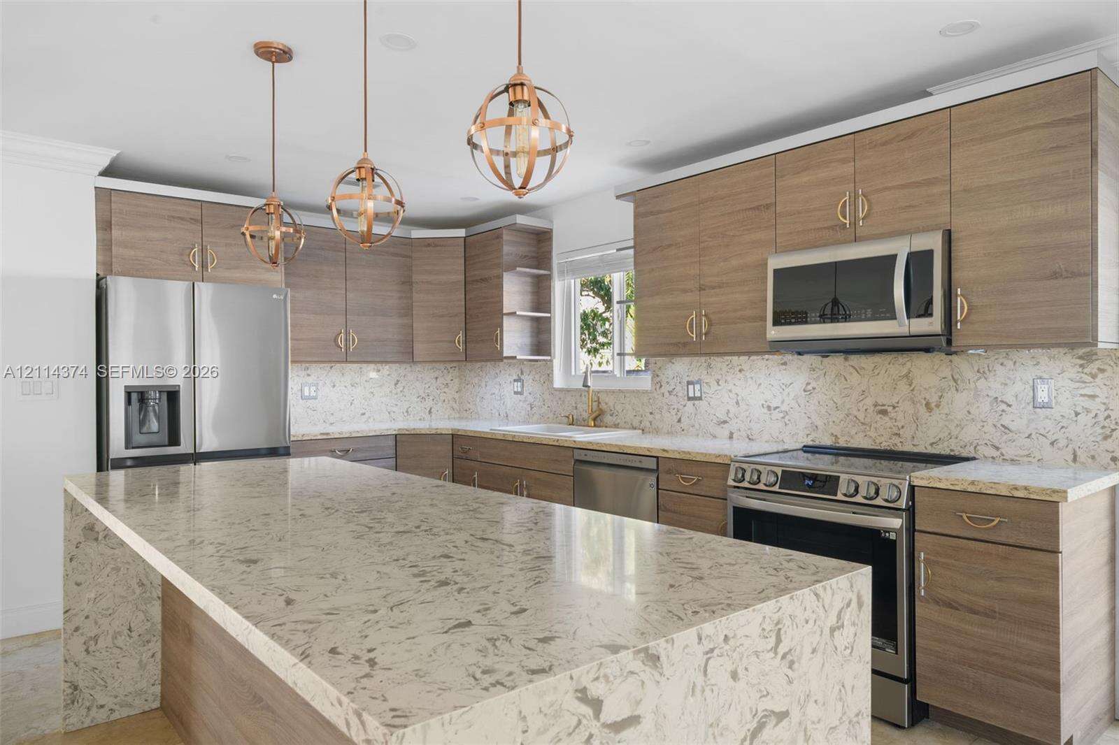 245 191st Ter, Sunny Isles Beach, FL 33160 - For Sale photo 10