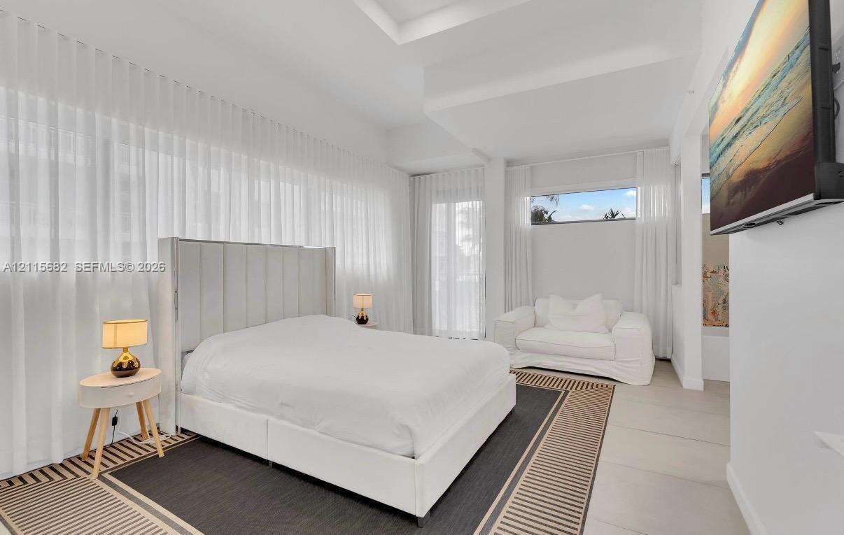 11 Century Ln, Miami Beach, FL 33139 - For Sale photo 17
