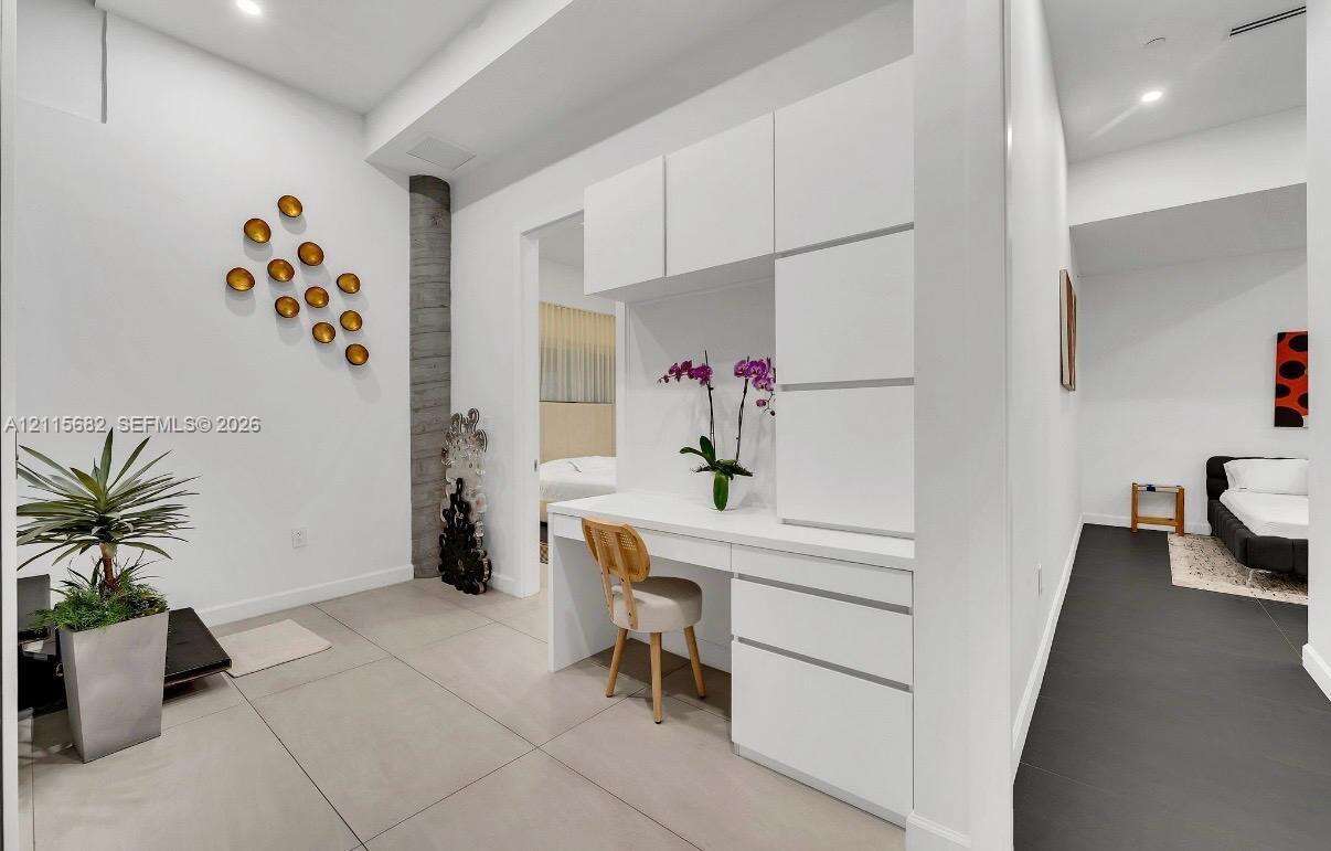 11 Century Ln, Miami Beach, FL 33139 - For Sale photo 26