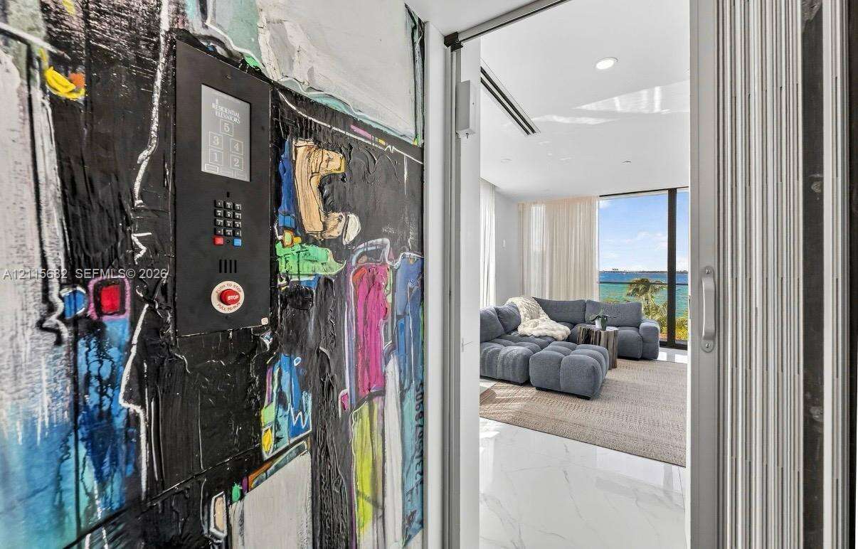 11 Century Ln, Miami Beach, FL 33139 - For Sale photo 7