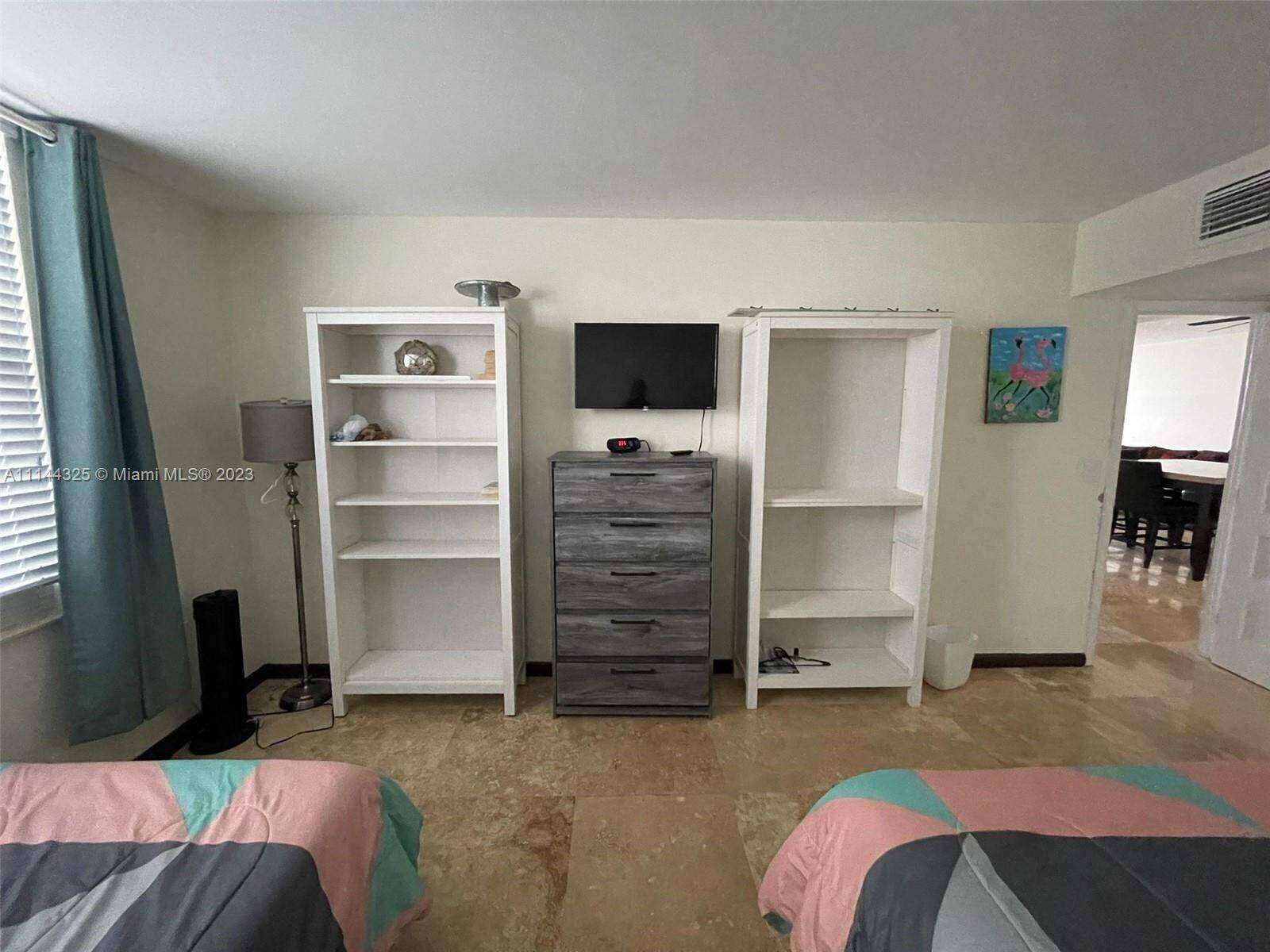 Sea Air Towers at 3725 Ocean Dr, Hollywood, FL 33019 - For Sale photo 11