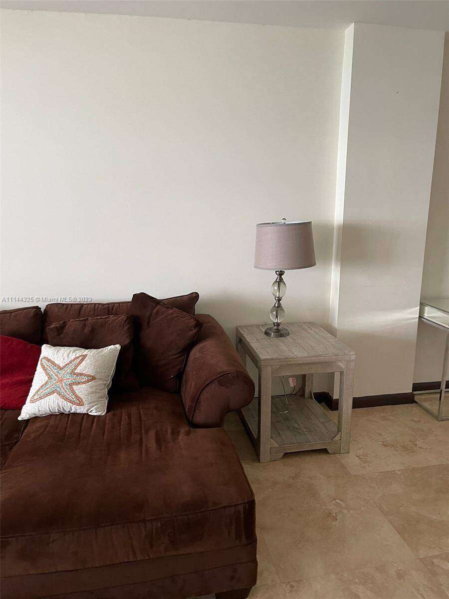Sea Air Towers at 3725 Ocean Dr, Hollywood, FL 33019 - For Sale photo 7