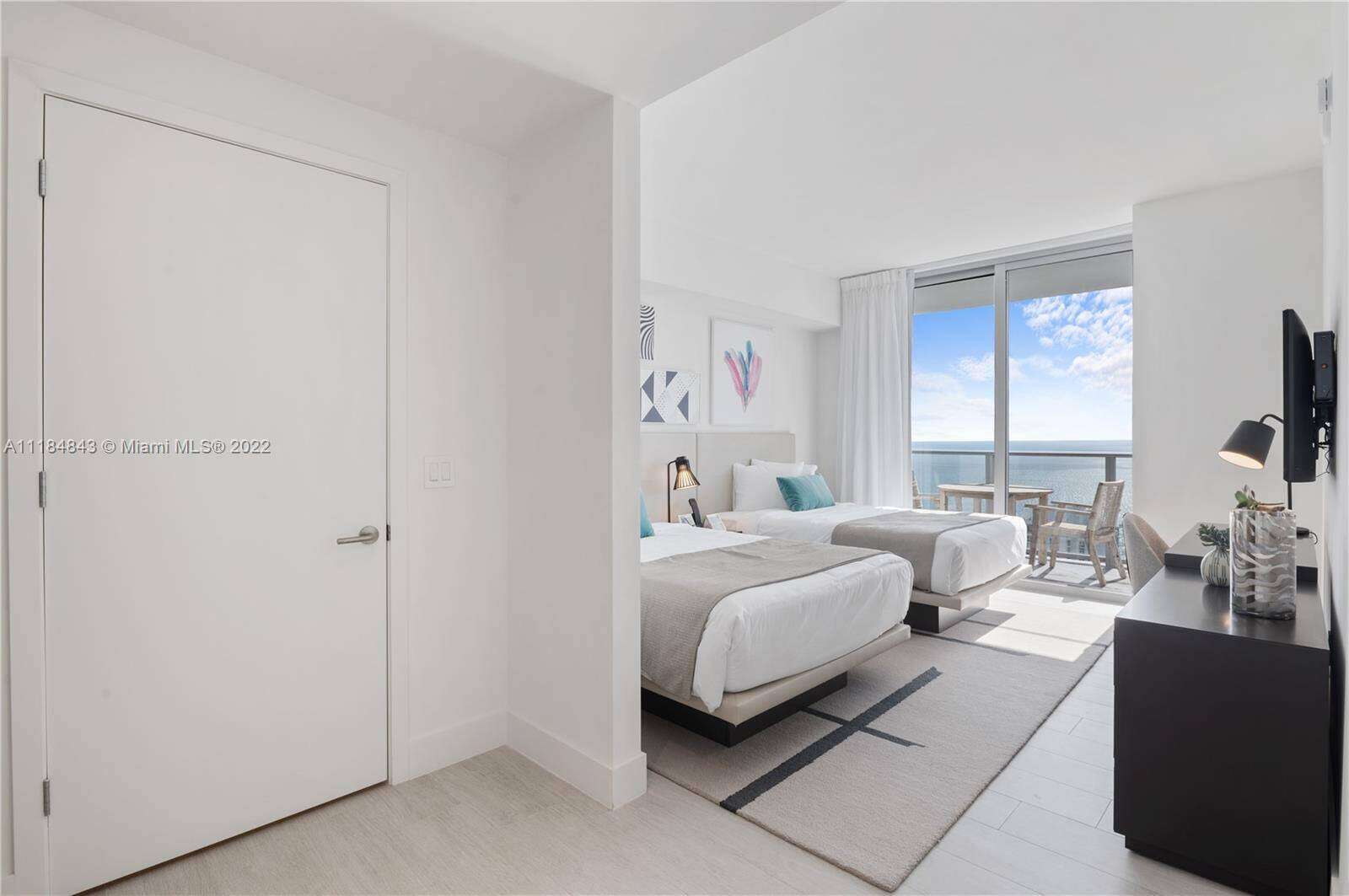 Hyde Beach House at 4010 Ocean Dr, Hollywood, FL 33019 - For Sale photo 15